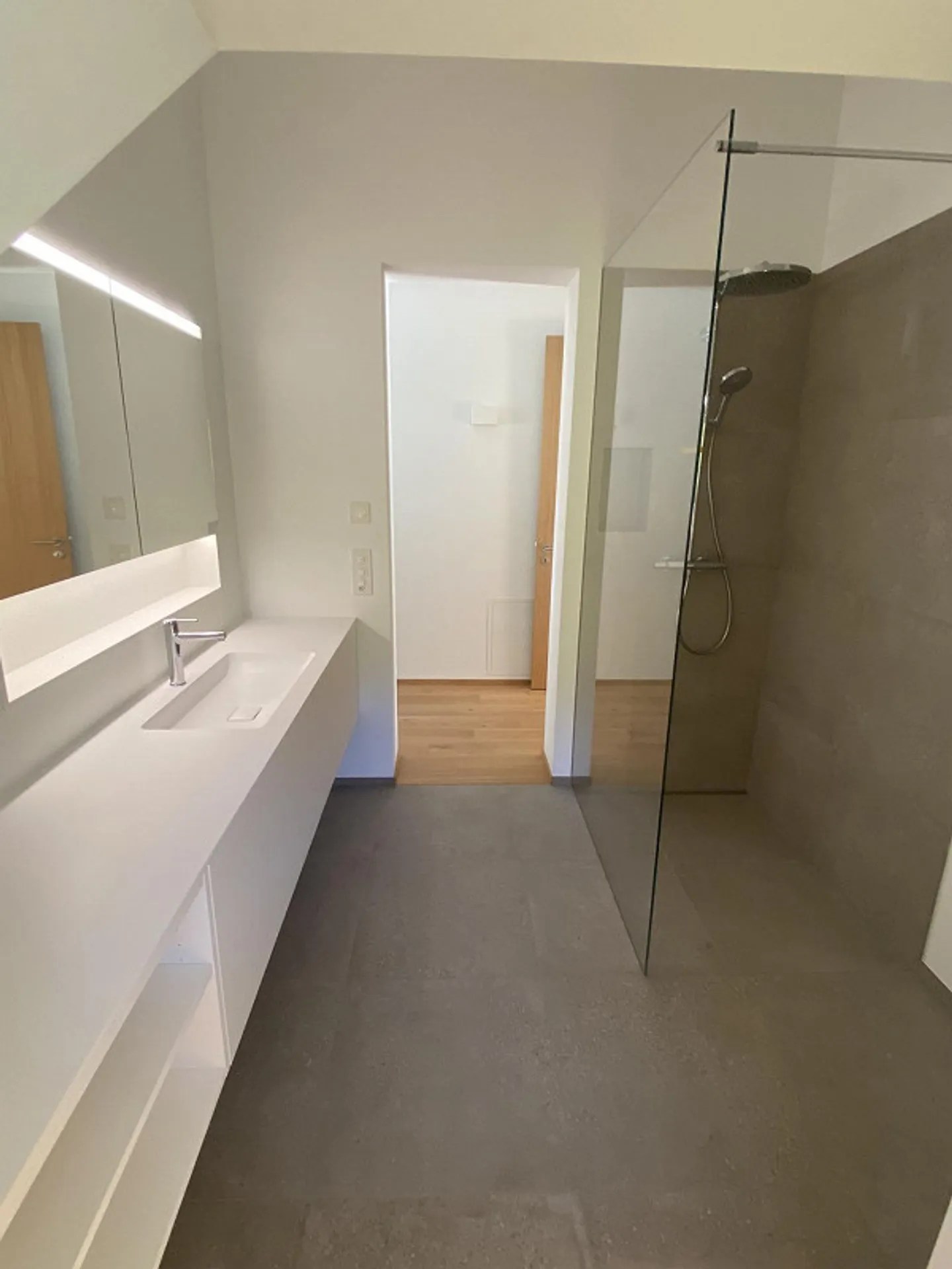 Casa unifamiliare di 5,5 stanze - Foto 9 di 14