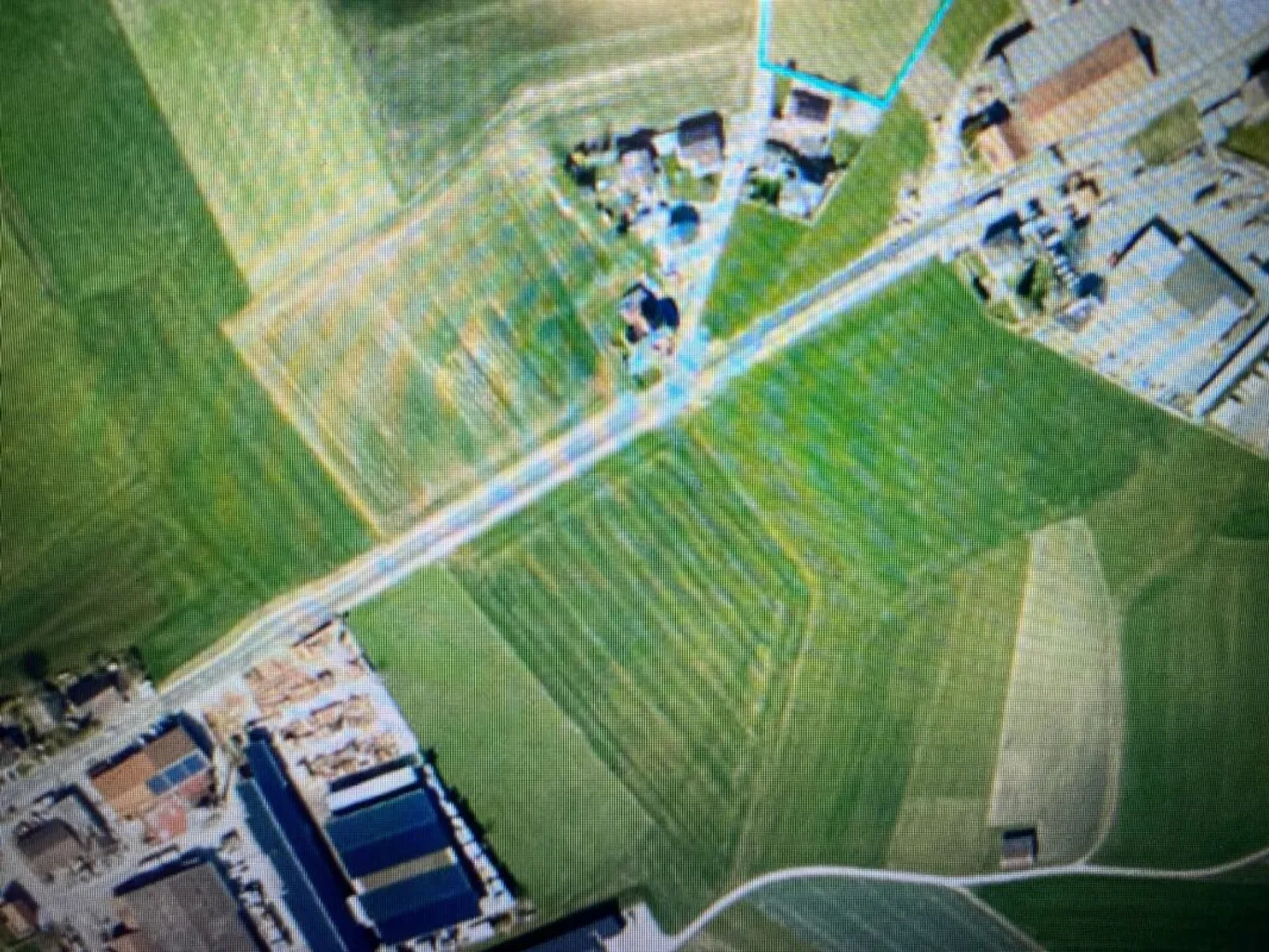 Attractive commercial land - 3031 m2 flat, developed plot - Photo 1 of 1