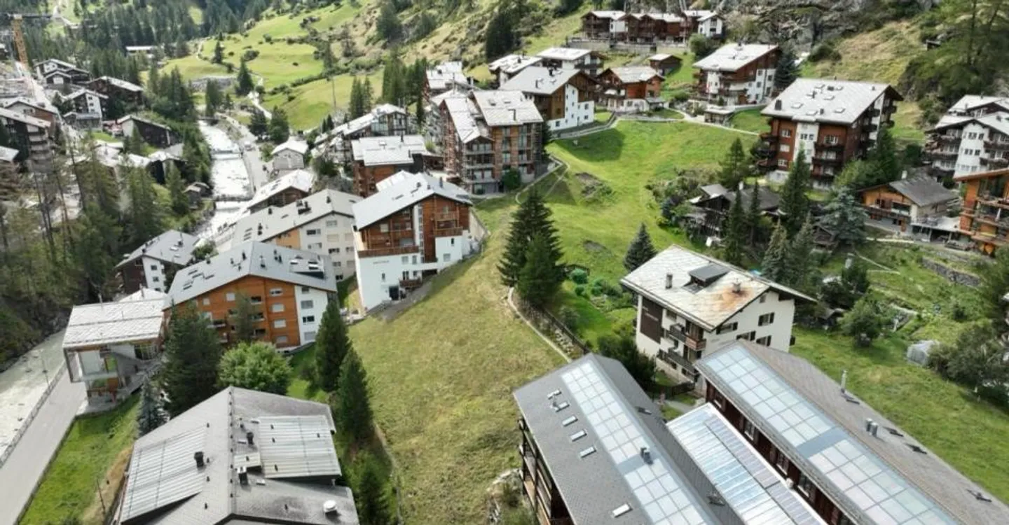 The Roof over Zermatt - spacious, exclusive and with a view of the best the Alps have to offer - Photo 5 of 7