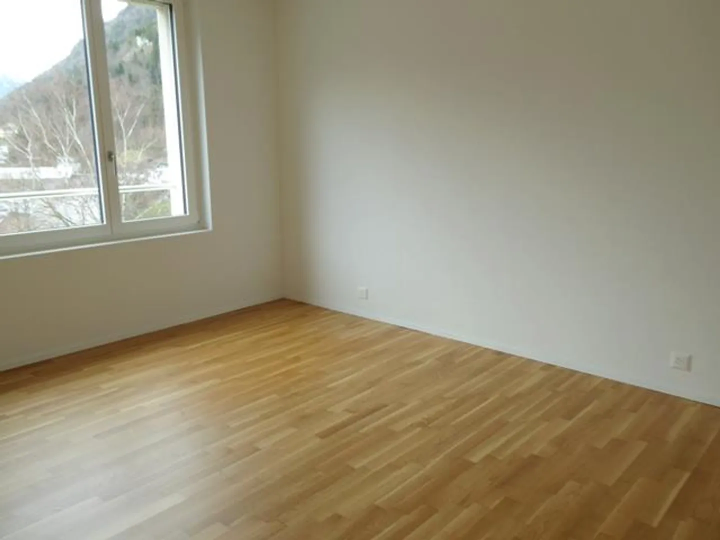 4.5-room penthouse apartment with large roof terrace - Photo 10 of 13