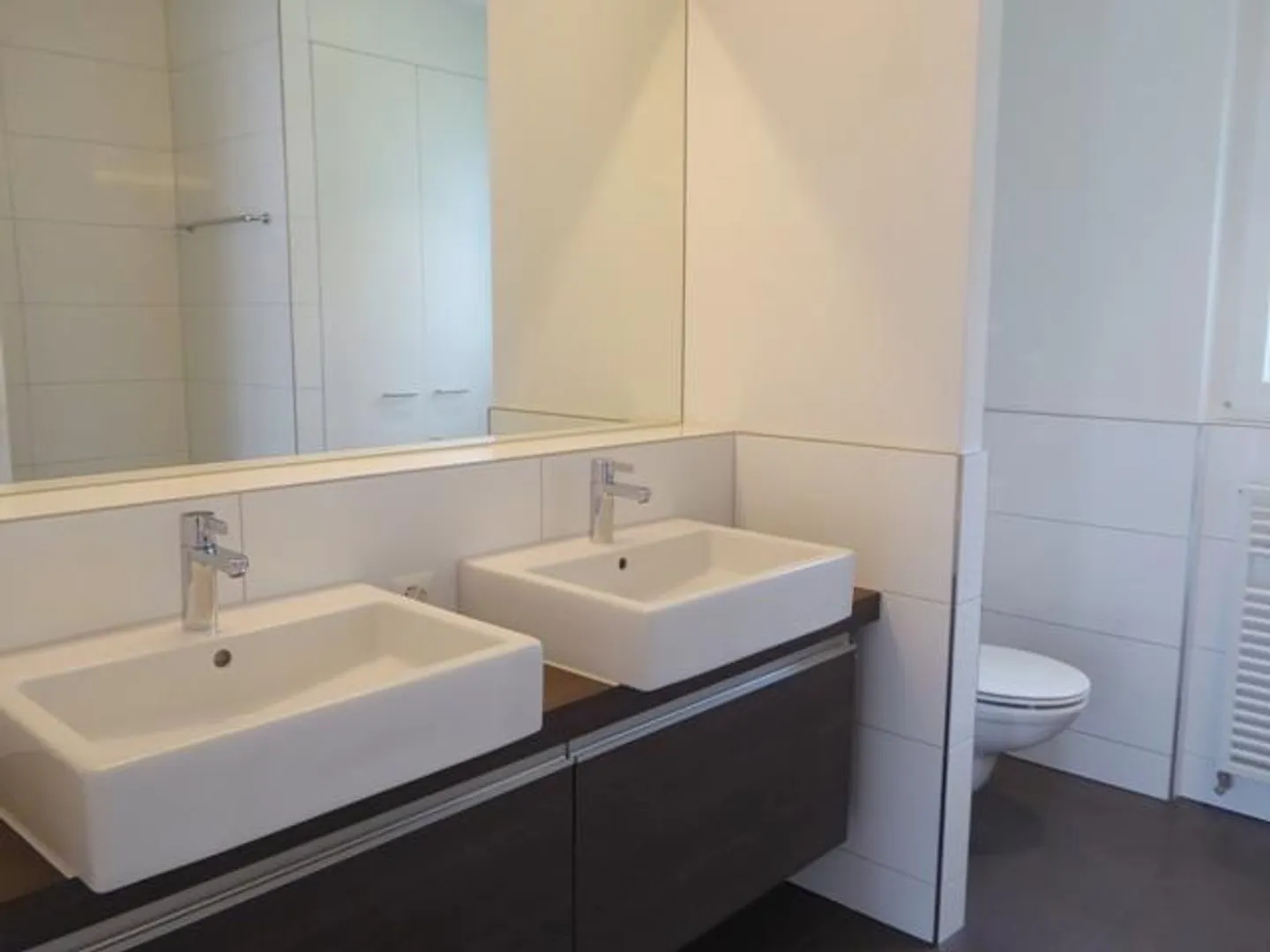 4.5-room penthouse apartment with large roof terrace - Photo 12 of 13