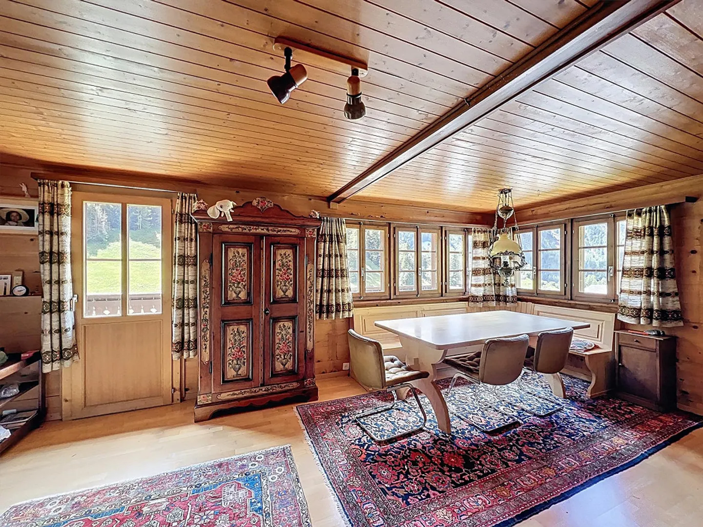 Charming Chalet Above the Rooftops of Binn - Photo 4 of 15