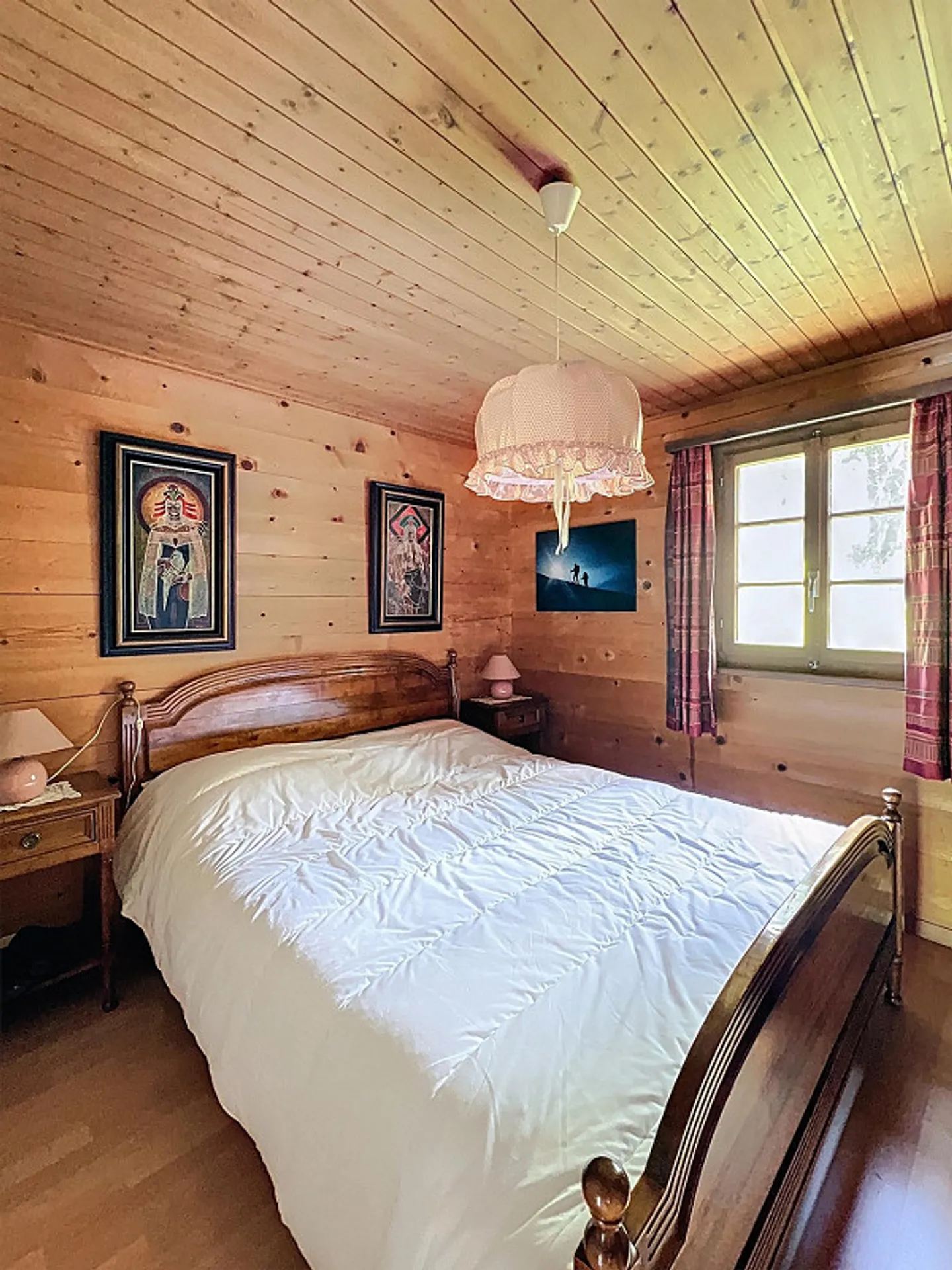 Charming Chalet Above the Rooftops of Binn - Photo 5 of 15