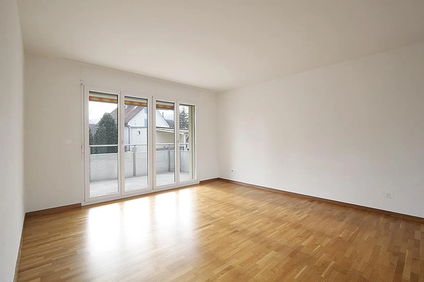 Your apartment in green Embrach to enjoy! - Photo 3 of 11