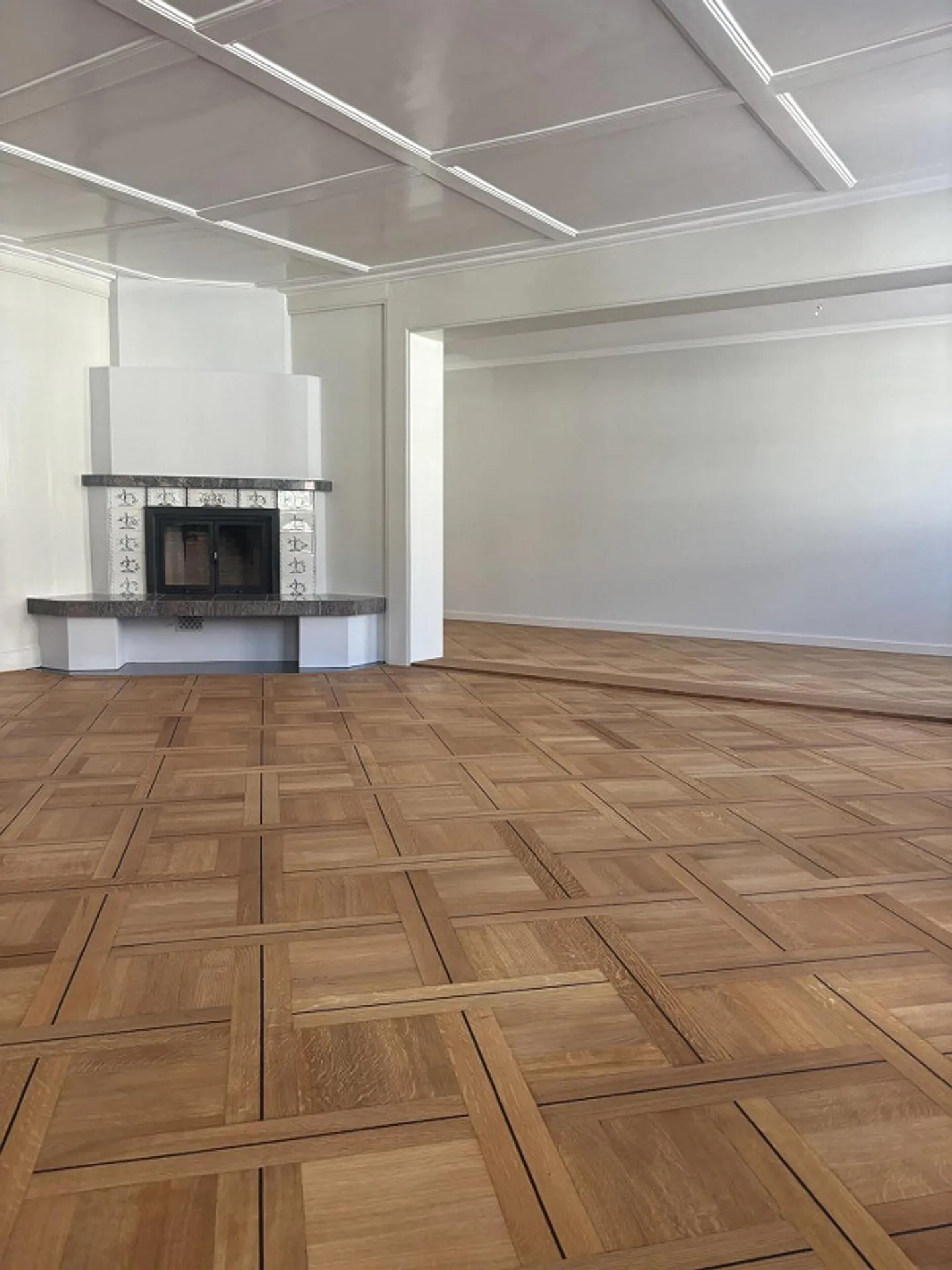 Charming 3.5-room apartment with balcony and fireplace in Beromünster - Photo 4 of 6