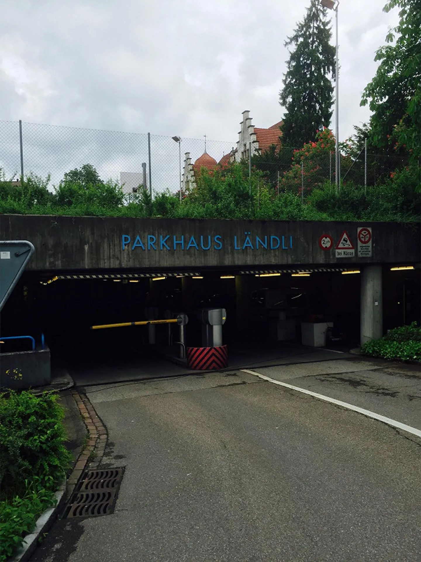 Parking spaces for rent in the PARKHAUS LÄNDLI - Photo 1 of 1