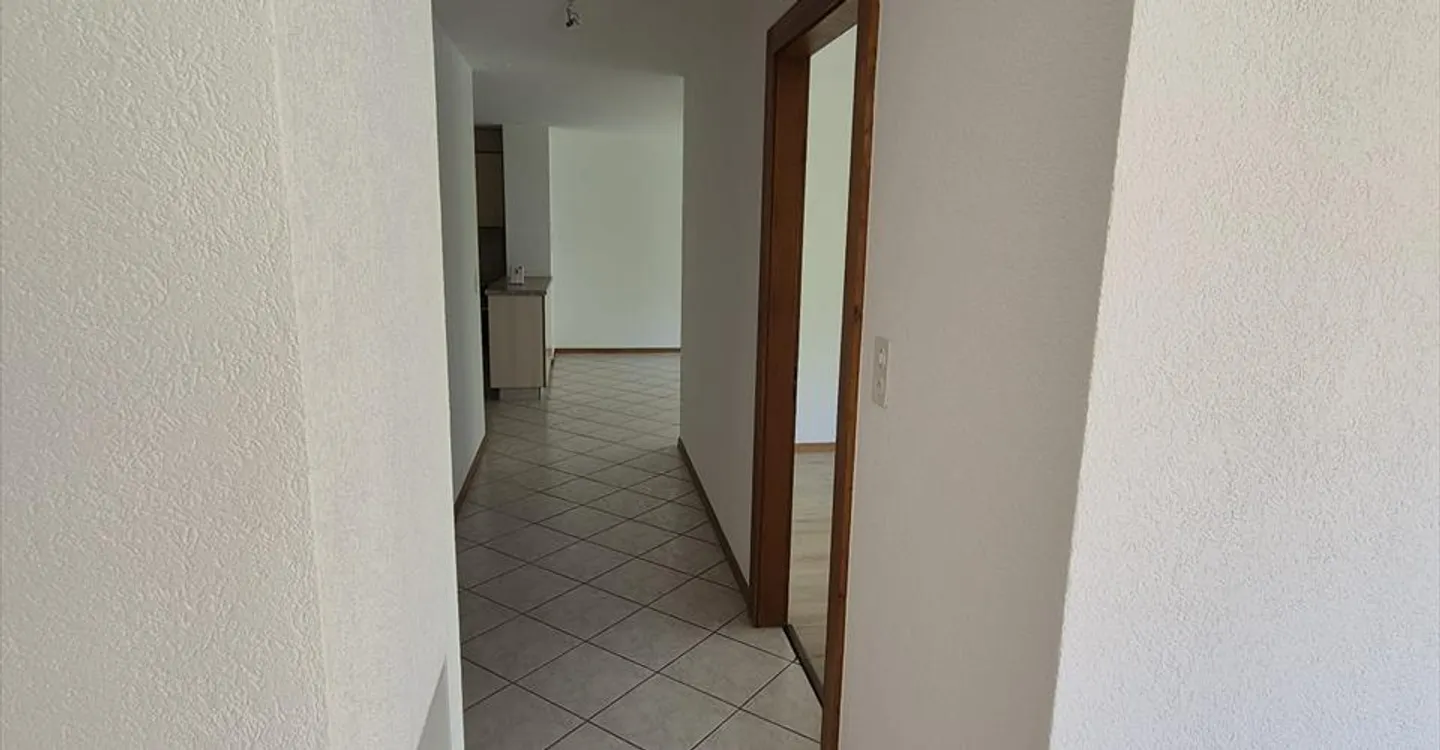4.5 Room Apartment - Photo 3 of 11