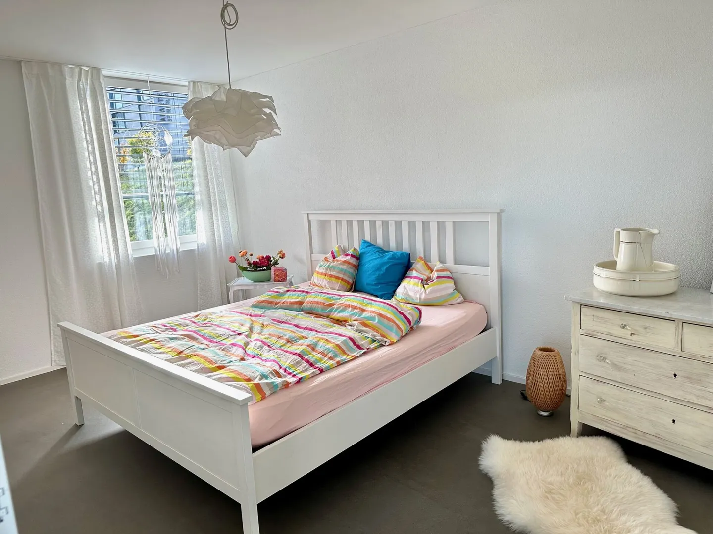 3.5 Room Apartment with Dreamlike Lake and Mountain View - Photo 3 of 6