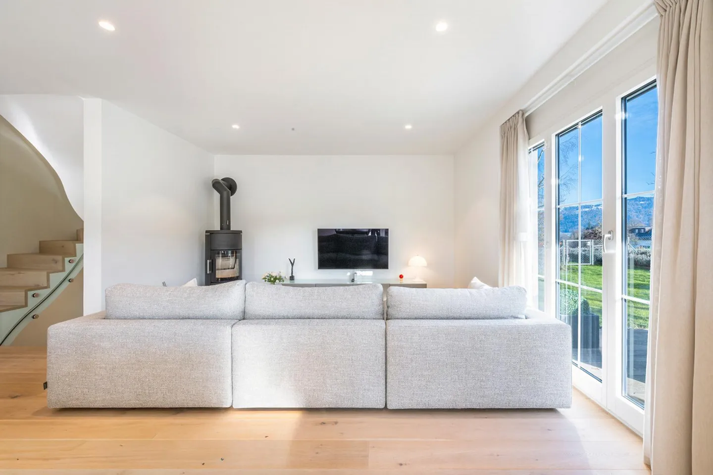 Casa unifamiliare 6.5 stanze - Foto 3 di 12