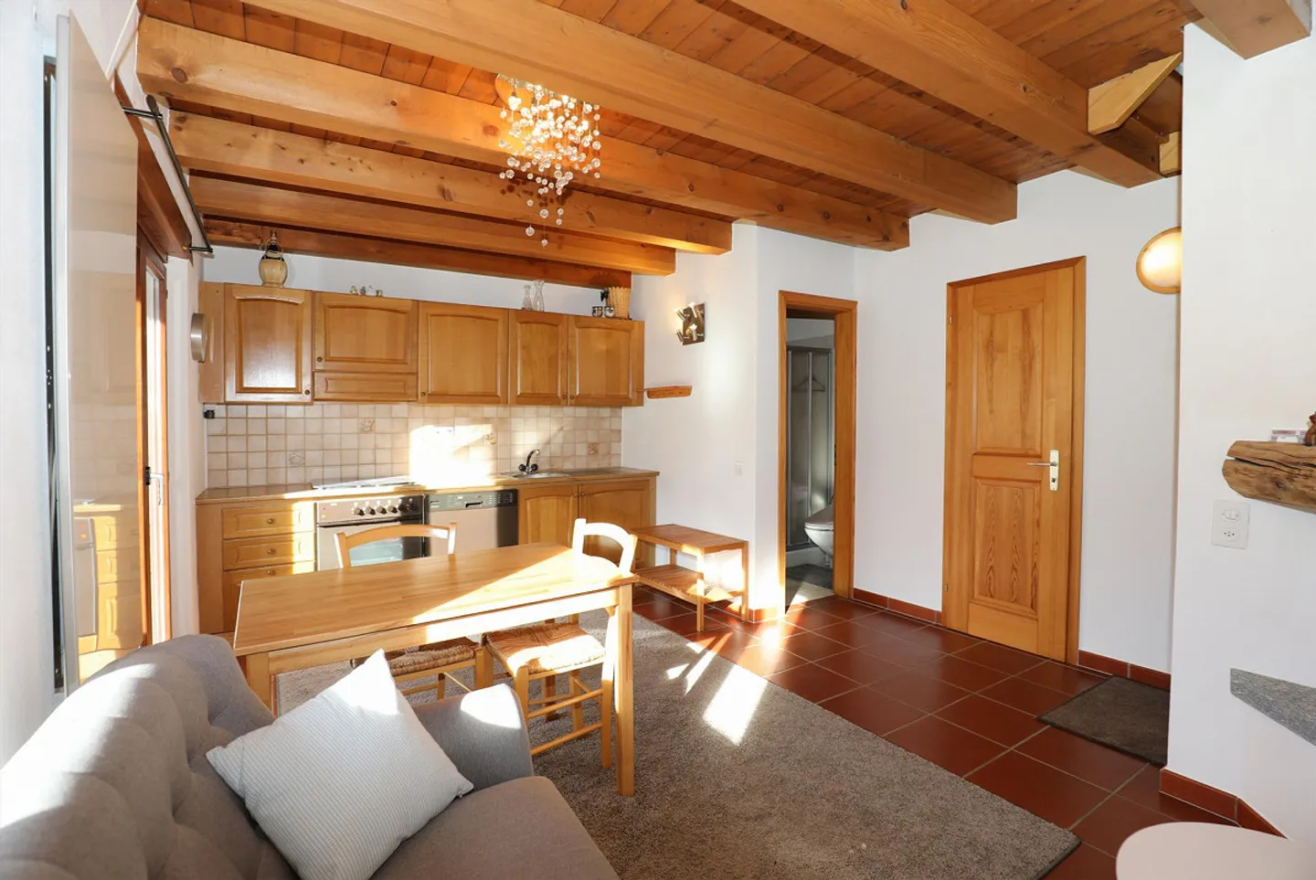Casa vacanze in posizione tranquilla nel bellissimo Val Morobbia - Foto 7 di 14