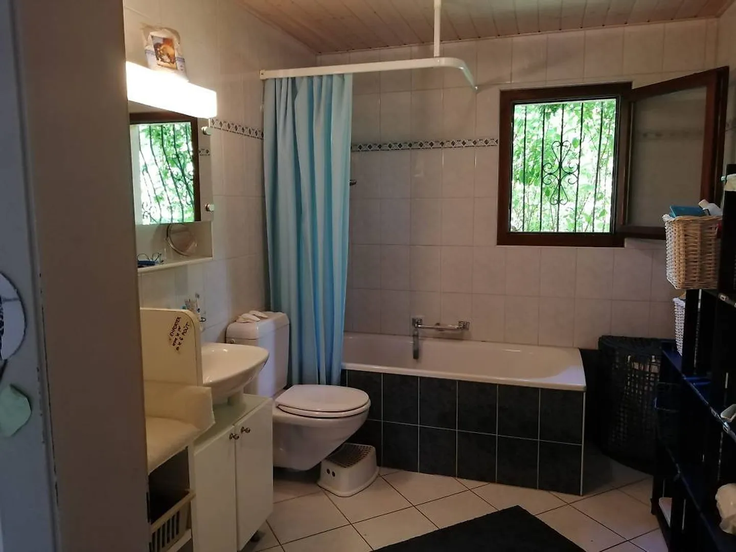 Wundervolle Villa in Gland 4200.- - Foto 3 von 5