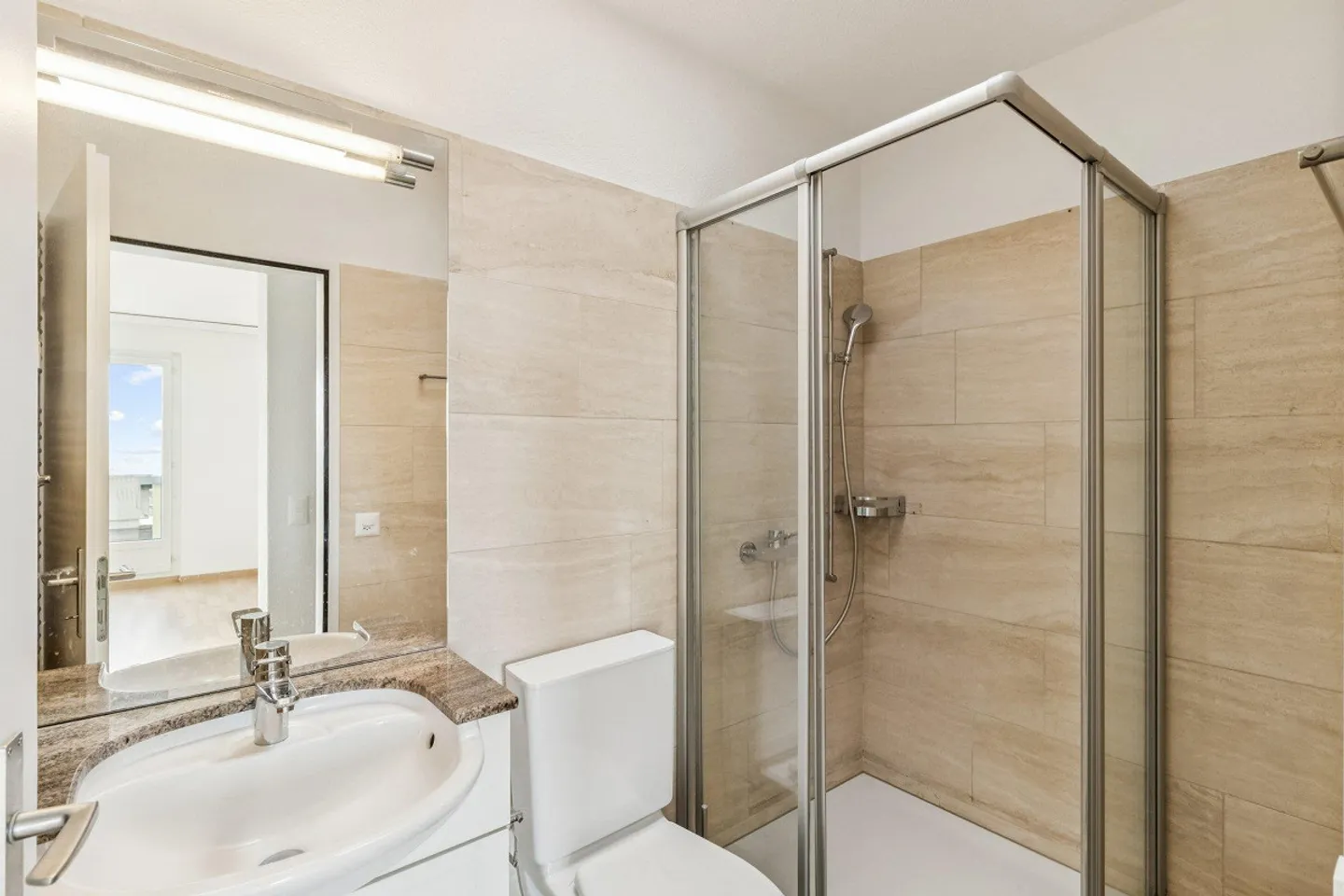 Vivere spazioso vicino all'Uetliberg - Foto 7 di 8