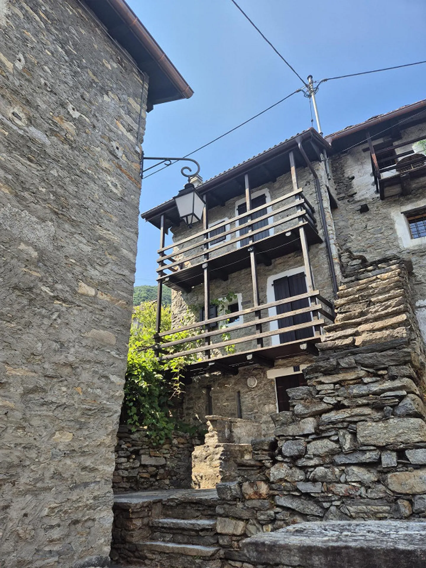 Rareté : Rustique avec garage à Brione sopra Minusio - Photo 1 sur 7