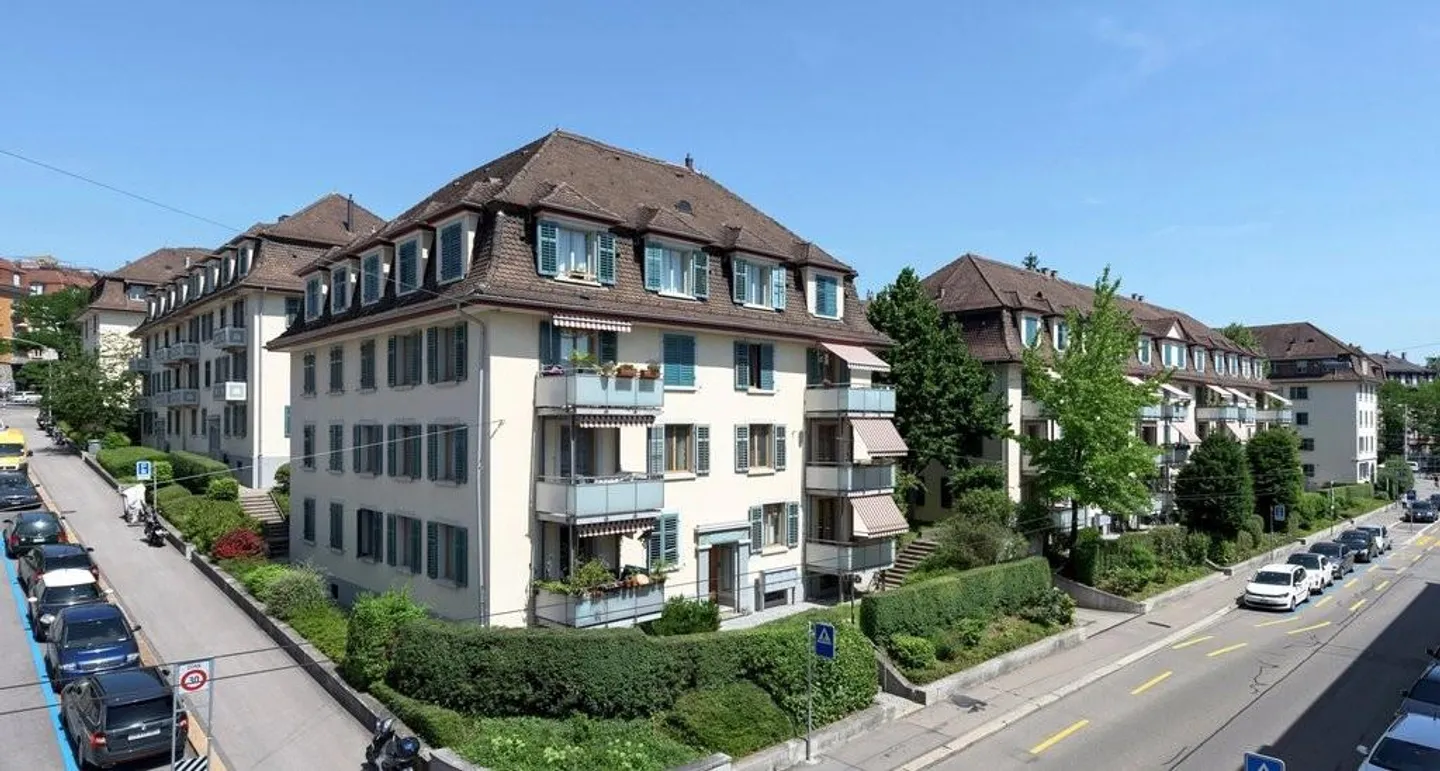 Einstellplatz in Wipkingen zu vermieten - Foto 1 von 1