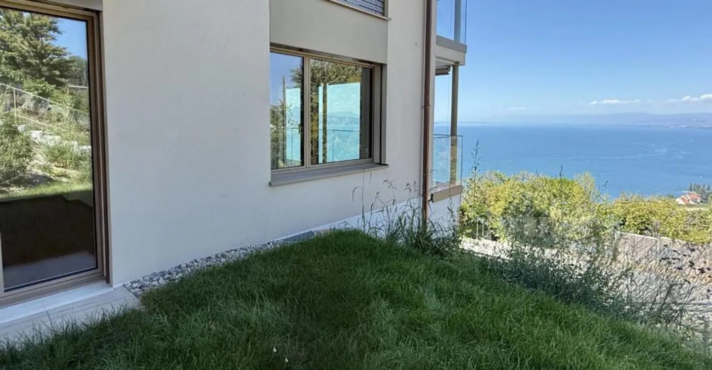 Nouvelles Appartements avec Vue sur le Lac - Photo 3 sur 13