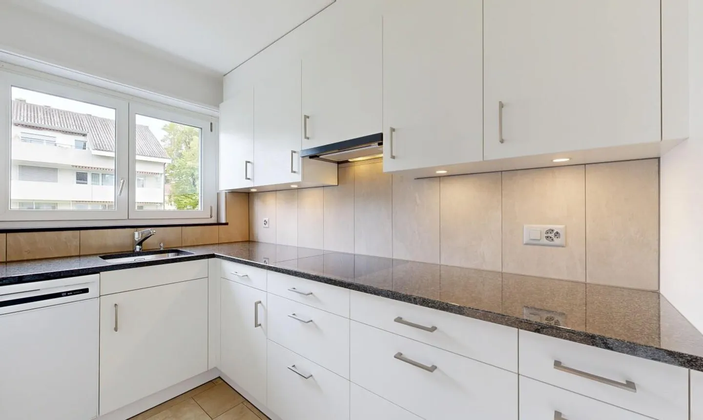 «4.5-Zimmer-Wohnung im Hochparterre - sonnig, ruhig und zentral» - Foto 7 von 11