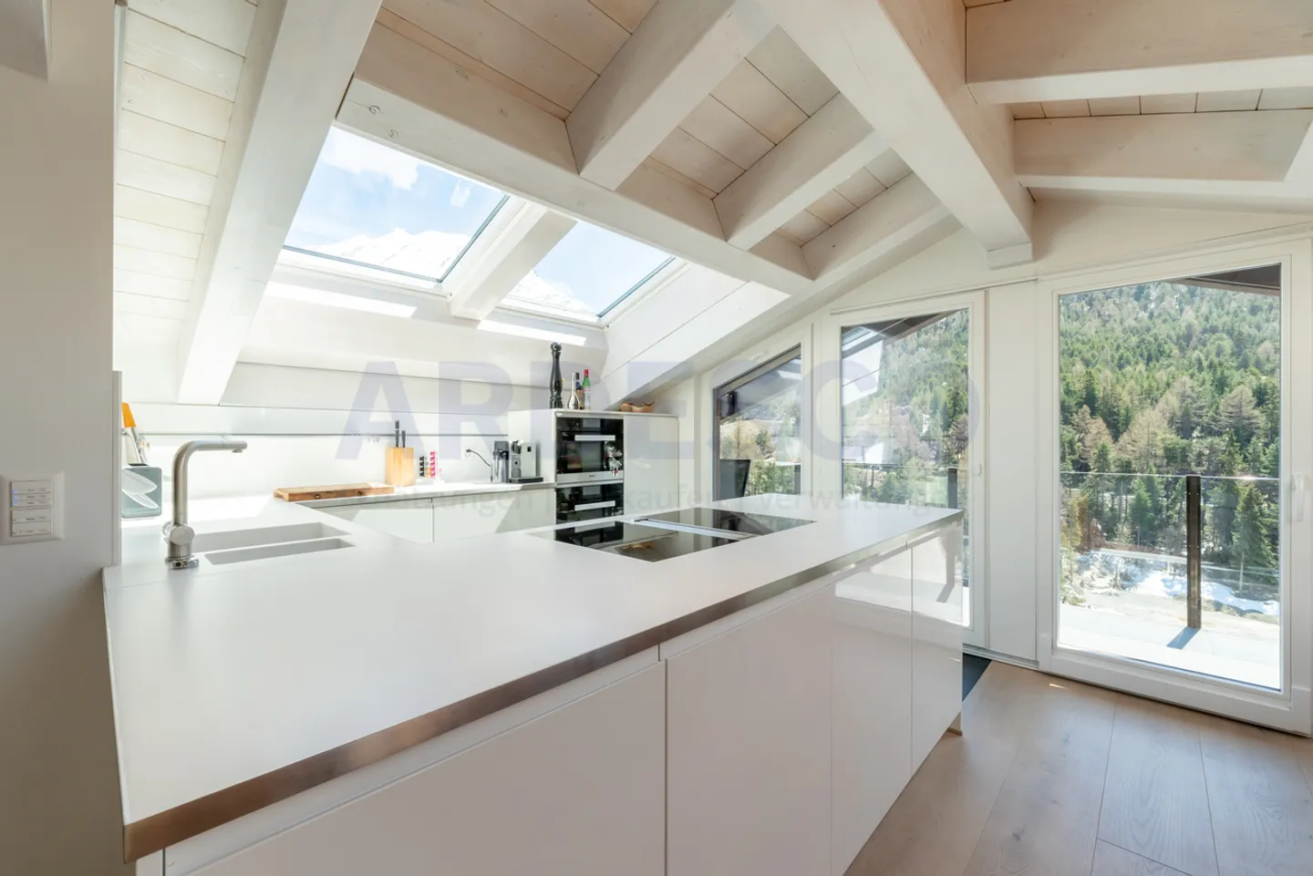 Au-dessus des toits de Saas-Fee - Photo 6 sur 19