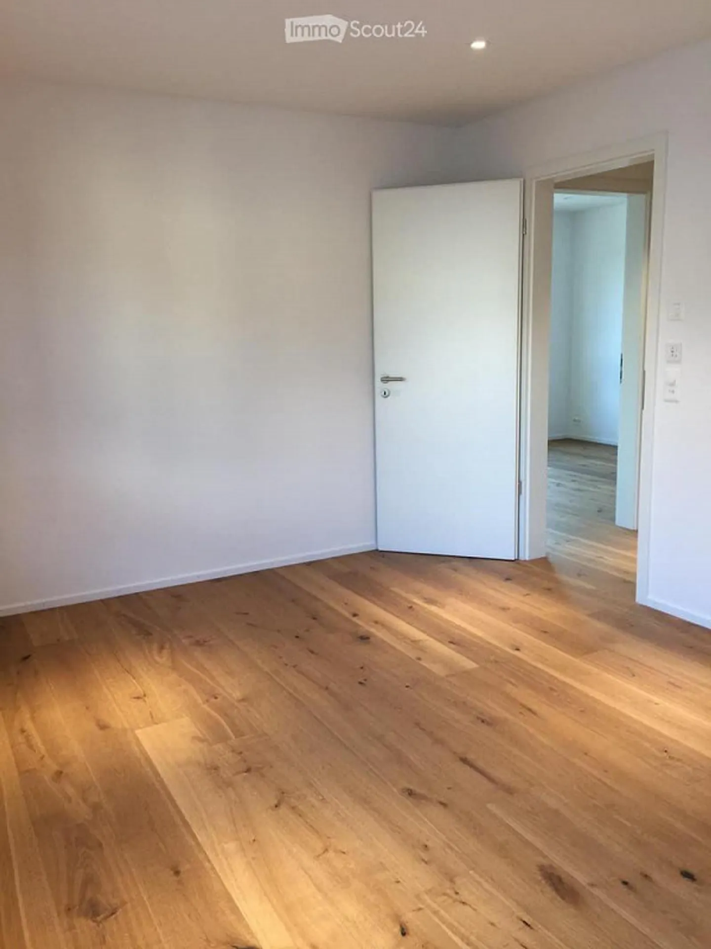 Casa unifamiliare moderna di 5,5 locali con standard di finitura di alta qualità - Foto 6 di 14