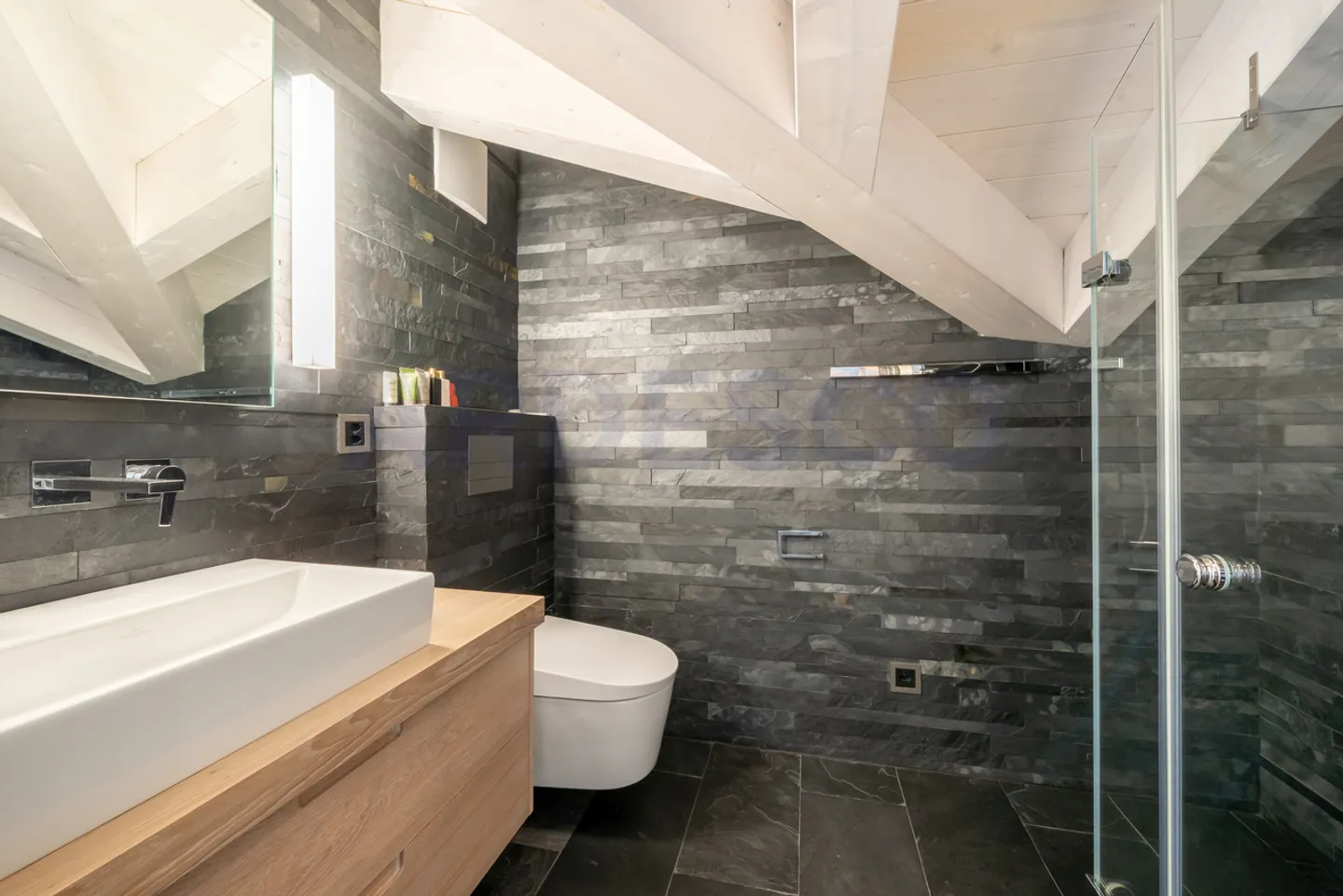 Au-dessus des toits de Saas-Fee - Photo 12 sur 19