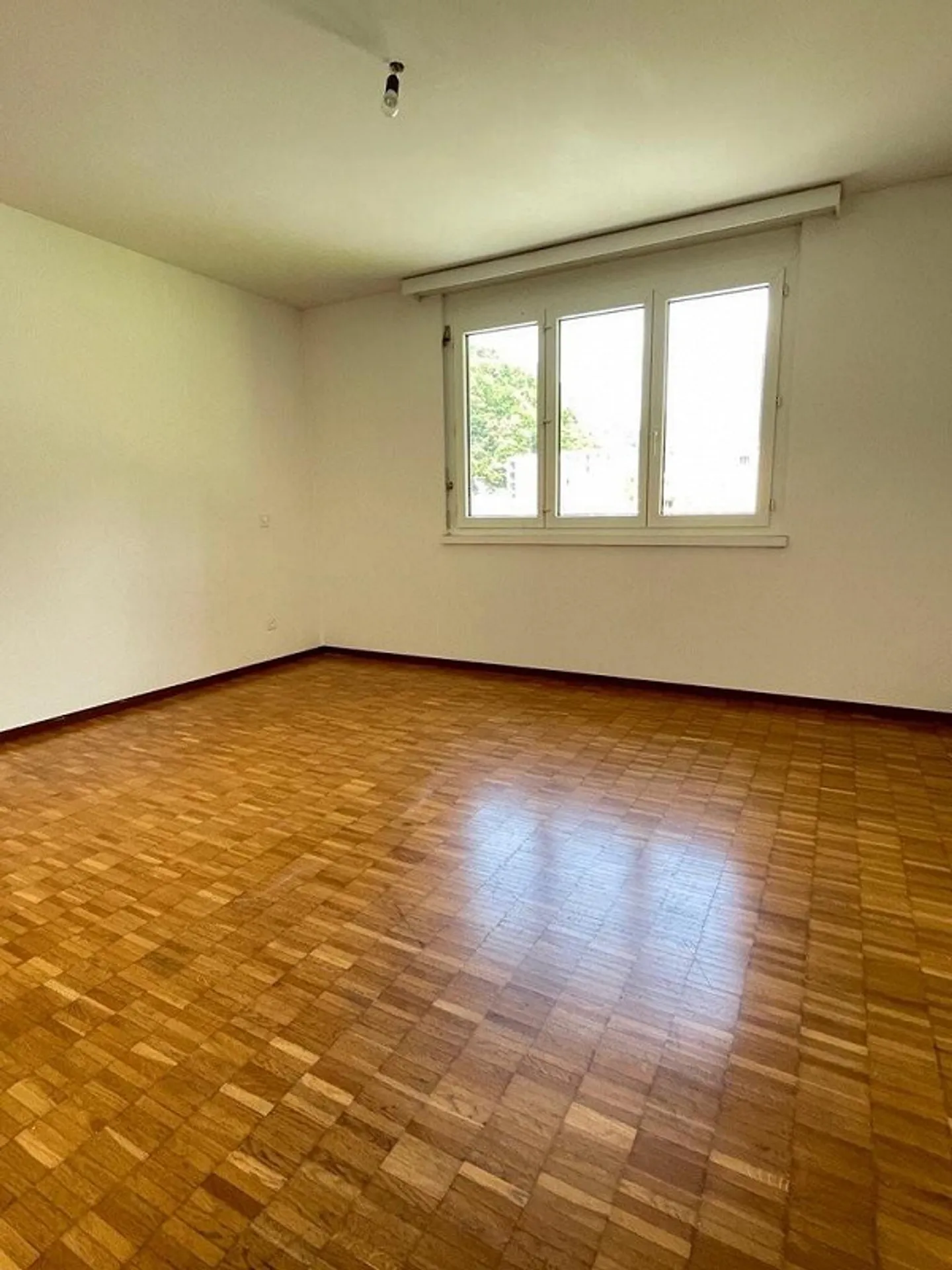 Rent a 4.5-room apartment in Roveredo - Photo 2 of 7