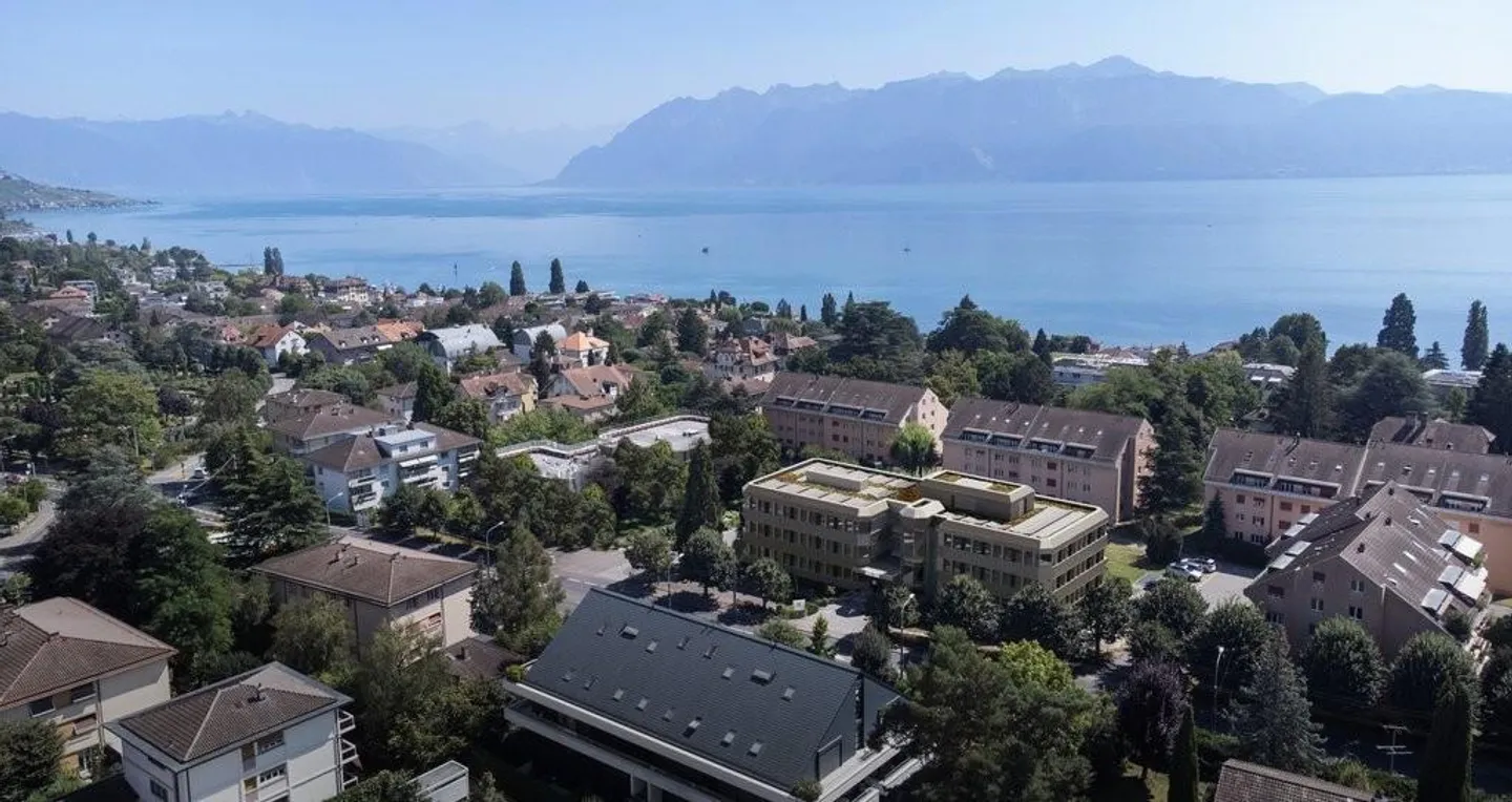 Superfici flessibili in un edificio ad alte prestazioni e sostenibile - Foto 4 di 5