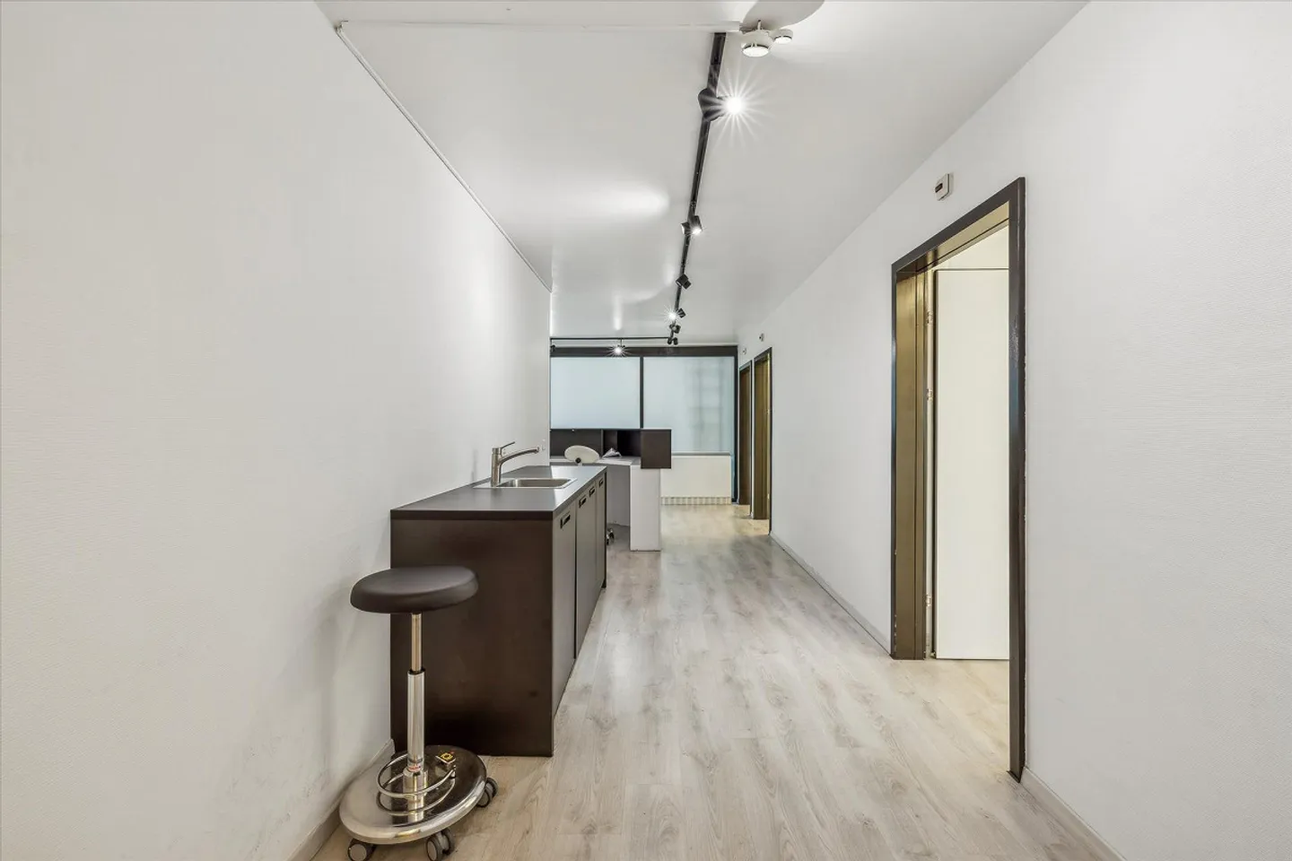 Ihre zukünftige Verkaufsfläche im Herzen von Montreux - Foto 5 von 6