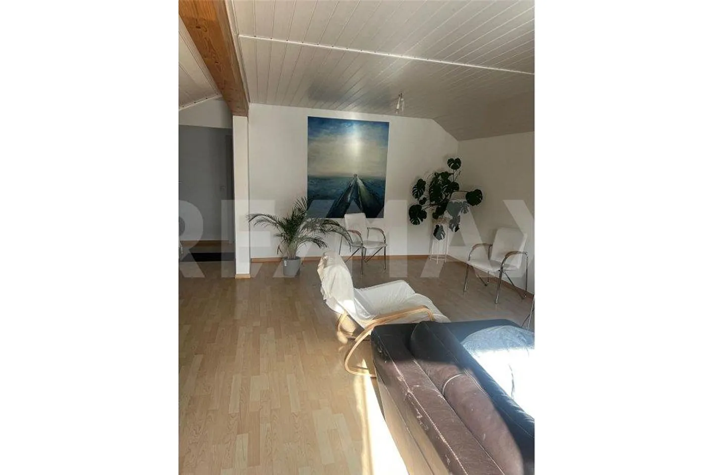 Appartamento mansardato di 5 1/2 stanze - Foto 3 di 7