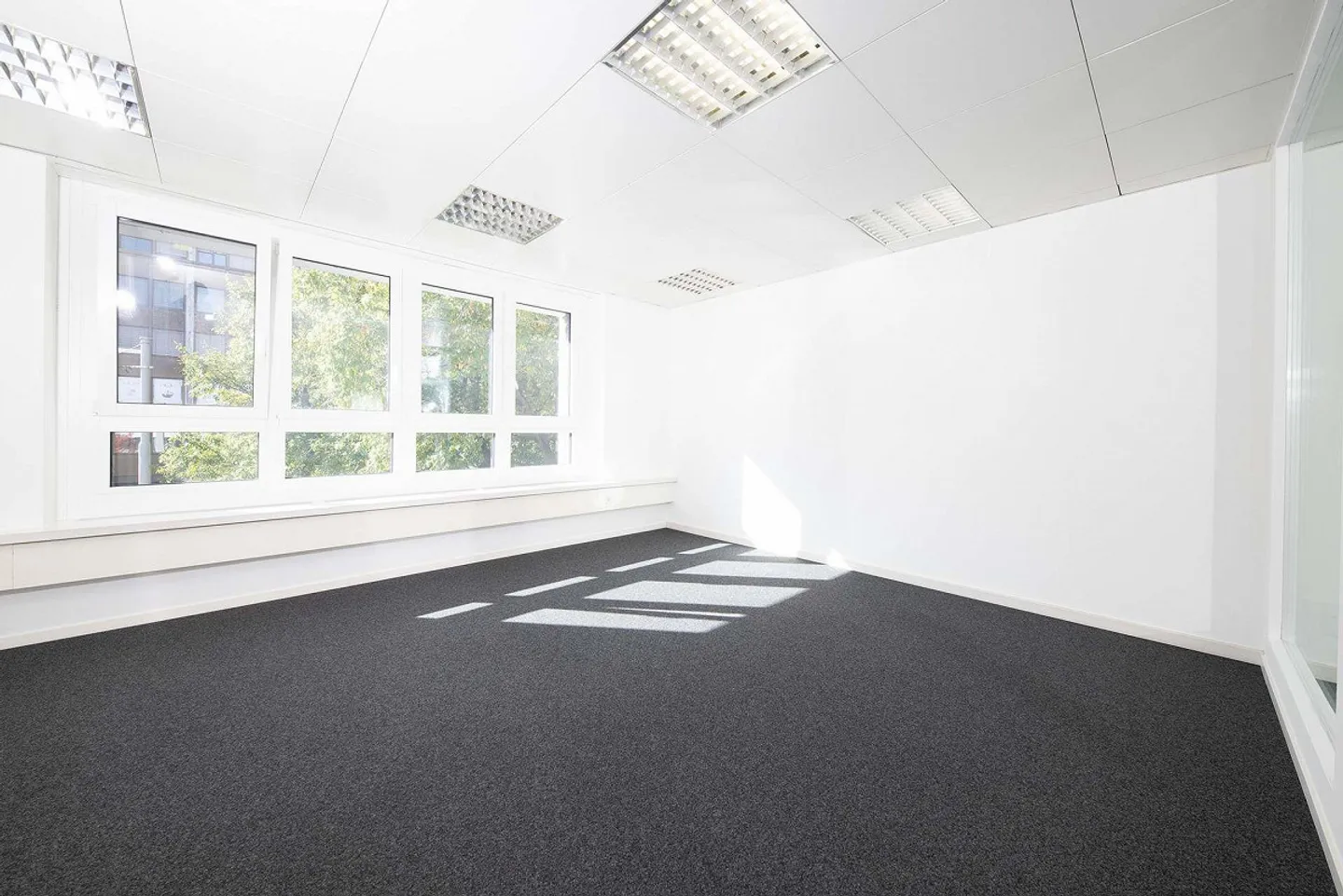105m² Office and Studio Space in the Center of Basel - Photo 4 of 8