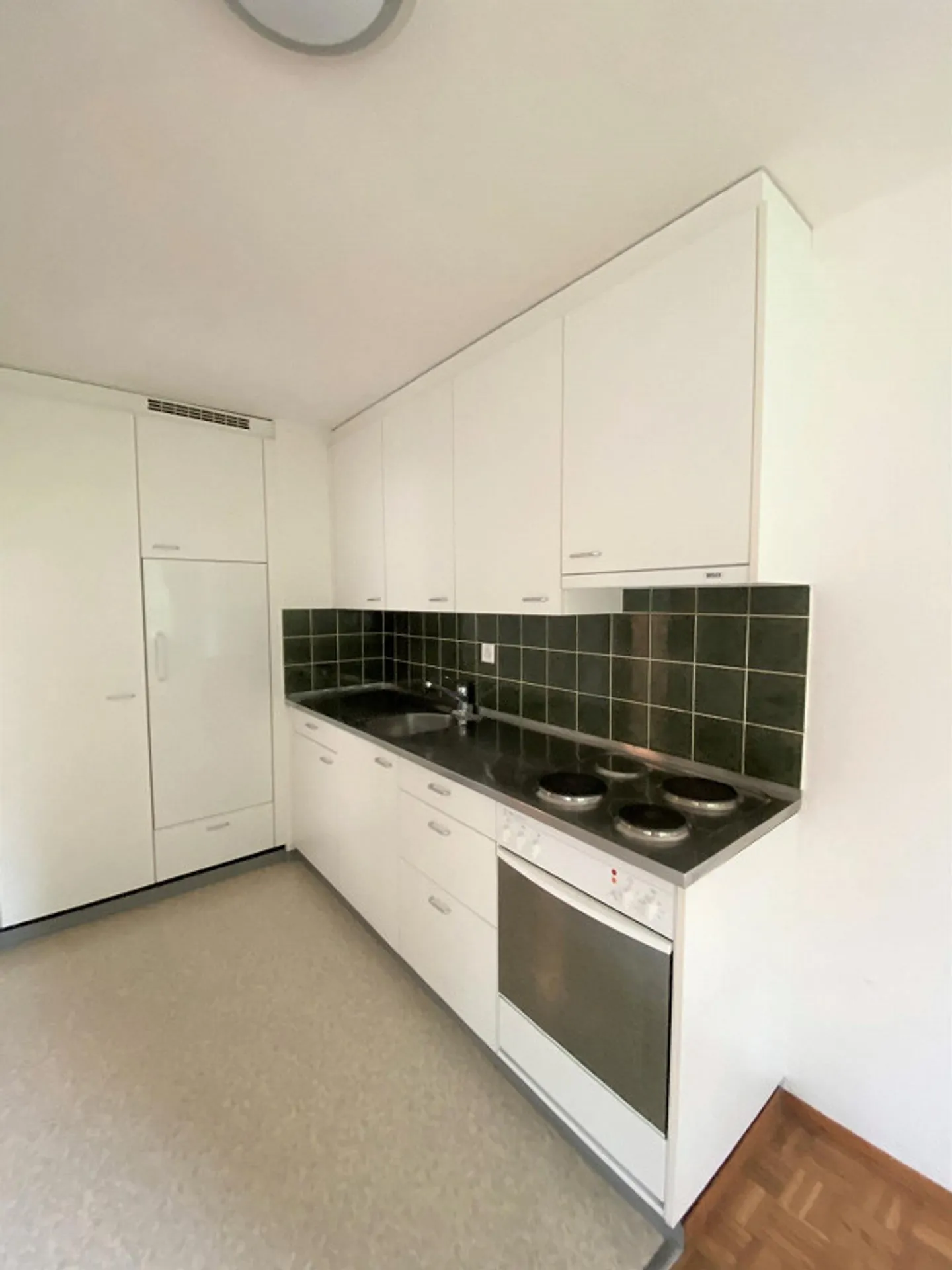 Helle 2½-Zimmerwohnung zum vemieten! - Foto 5 von 7