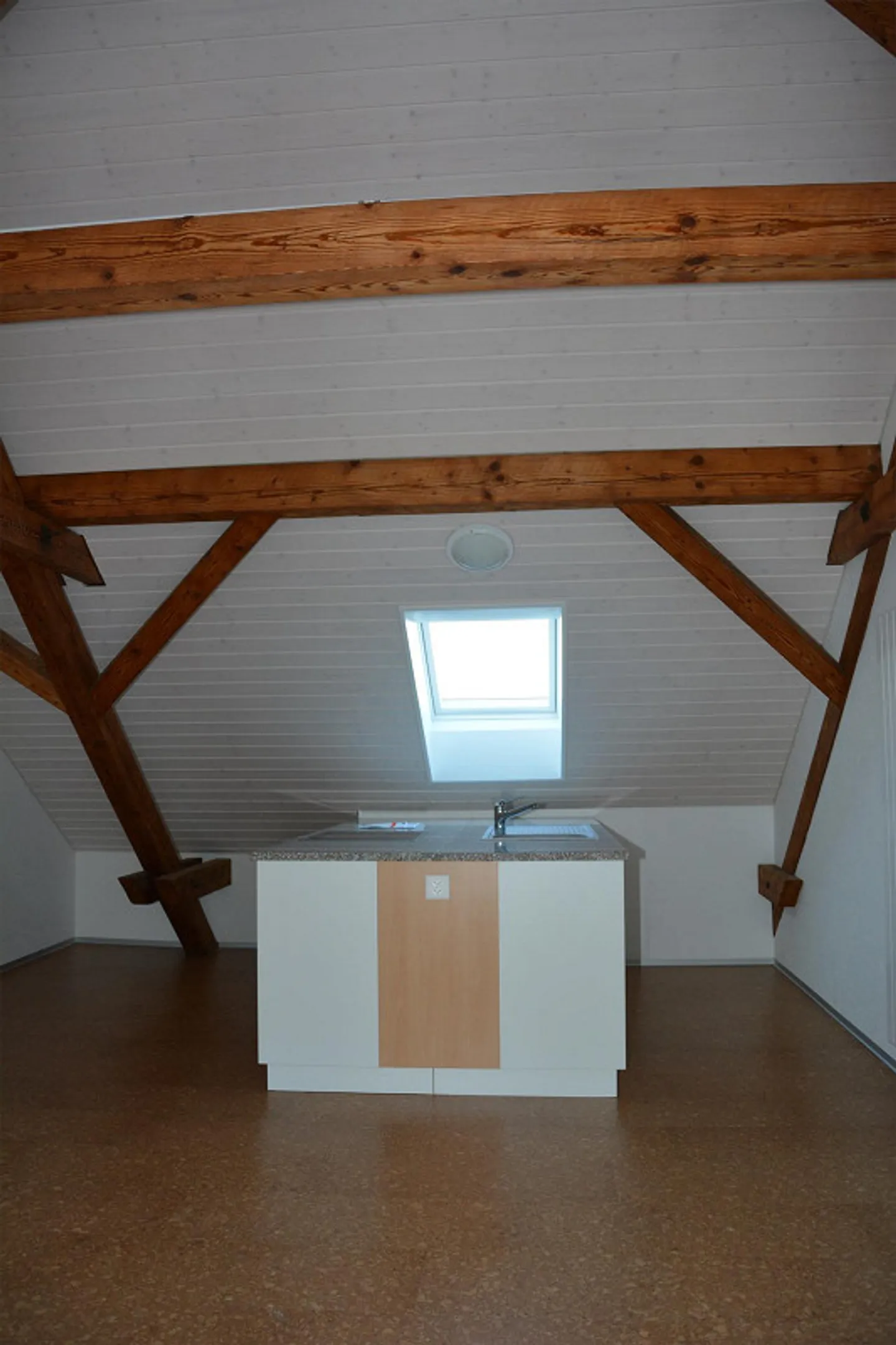 Appartamento affascinante di 3.0 stanze a Schwaderloch in affitto - Foto 4 di 8