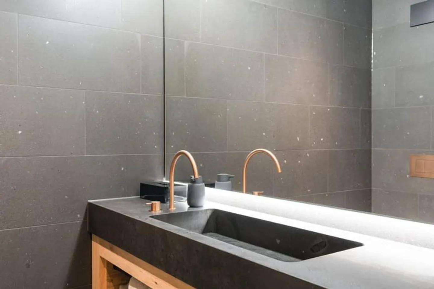 3.5 Room Apartment Luxury House TurmfalkeSuites - Pure Comfort - Photo 1 of 10