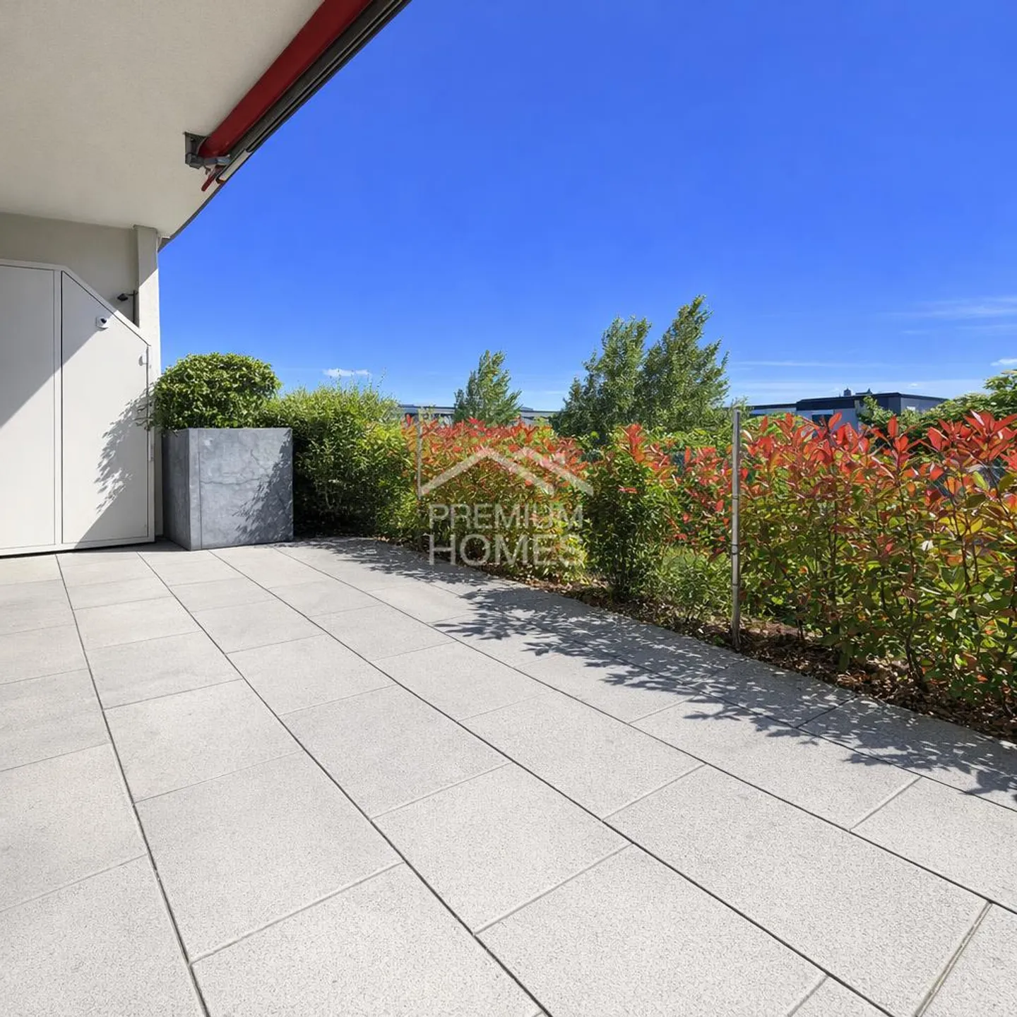 Charming Garden Apartment - Photo 3 of 12
