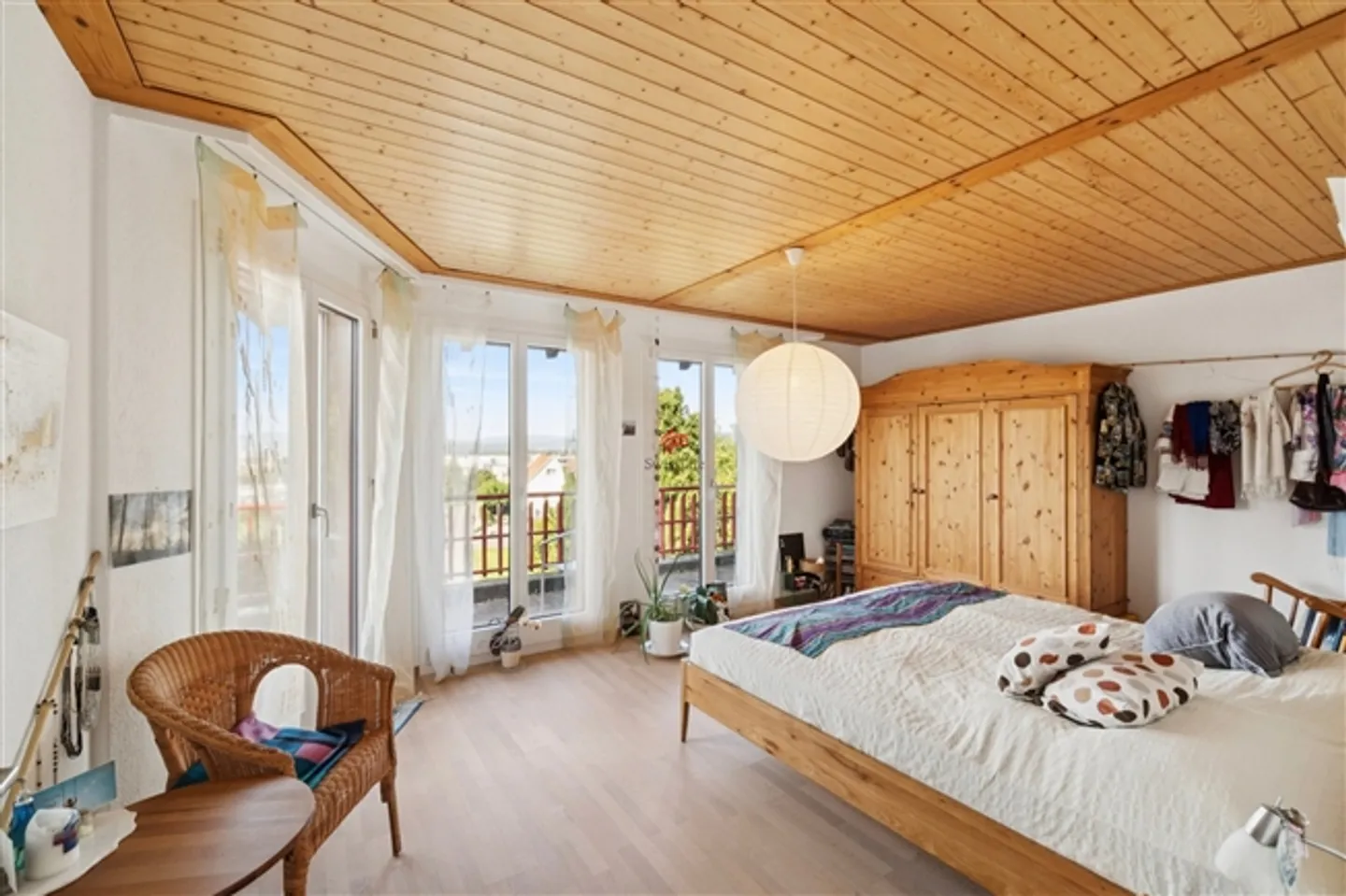 Idyllic House with Exclusive Open View - Photo 7 of 16