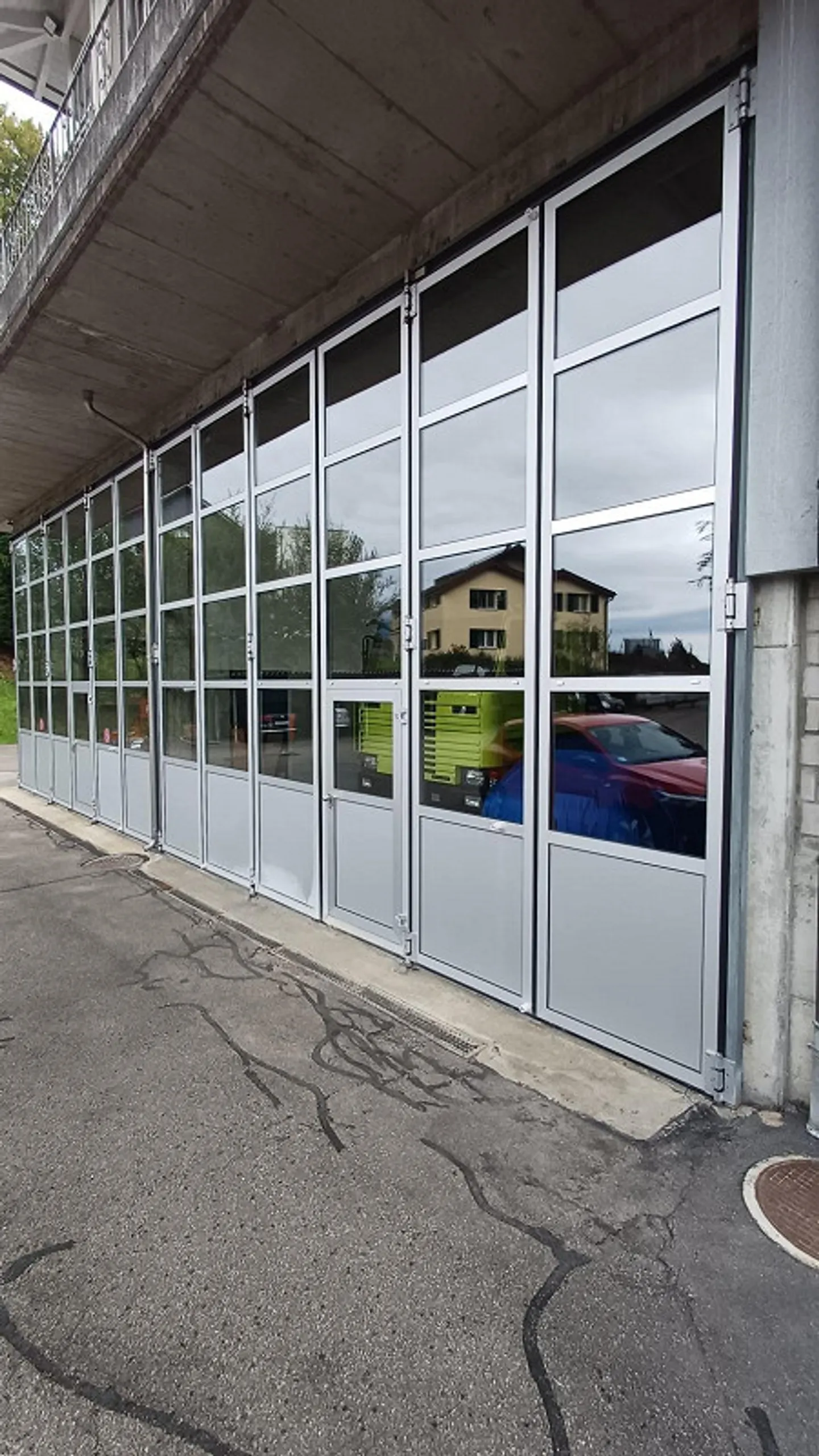 Parking space for motorhomes or trailers for rent - Photo 1 of 2
