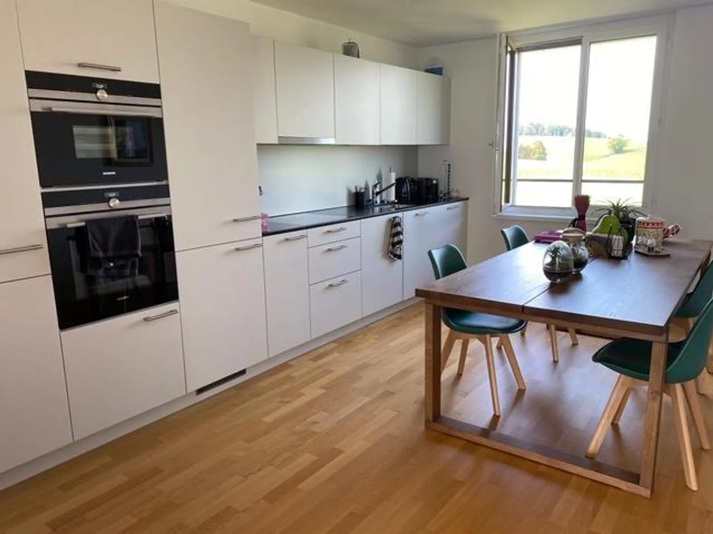 Modernes Apartment mit sonnigem Balkon - Foto 4 von 6