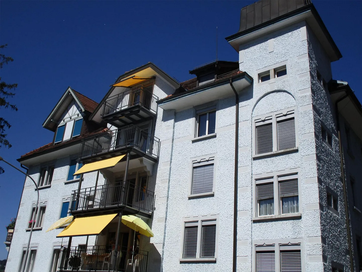 Bright 4 Room Apartment - Photo 1 of 8