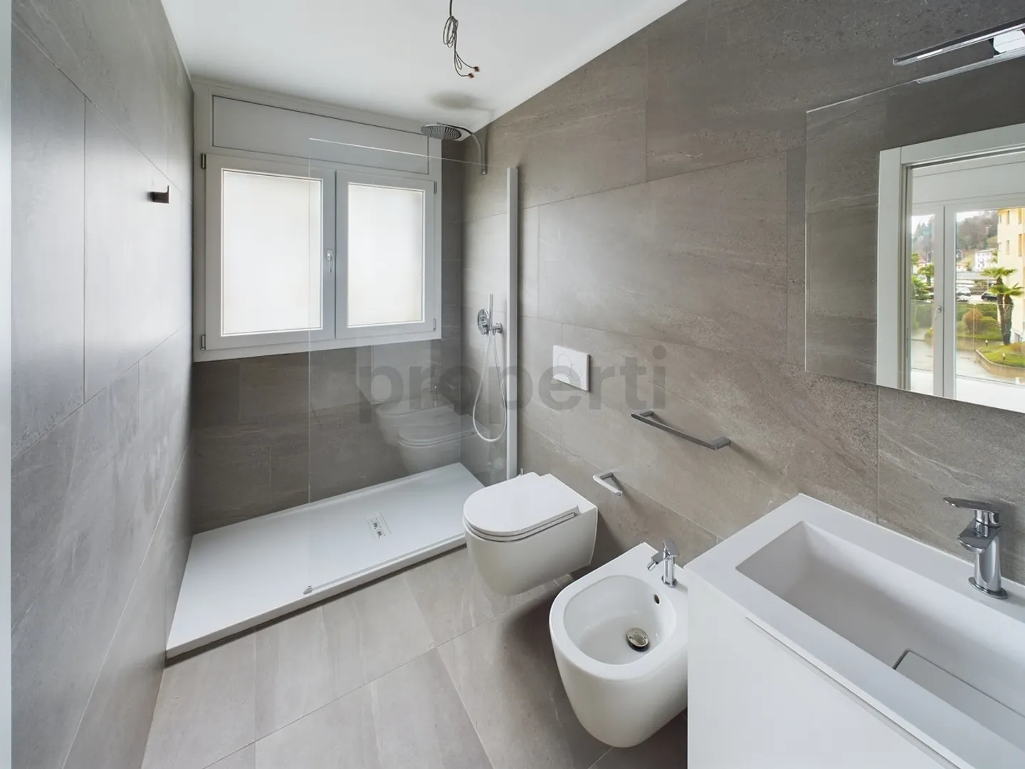 Modernes 3,5-Zimmer-Apartment in Caslano - Foto 7 von 11