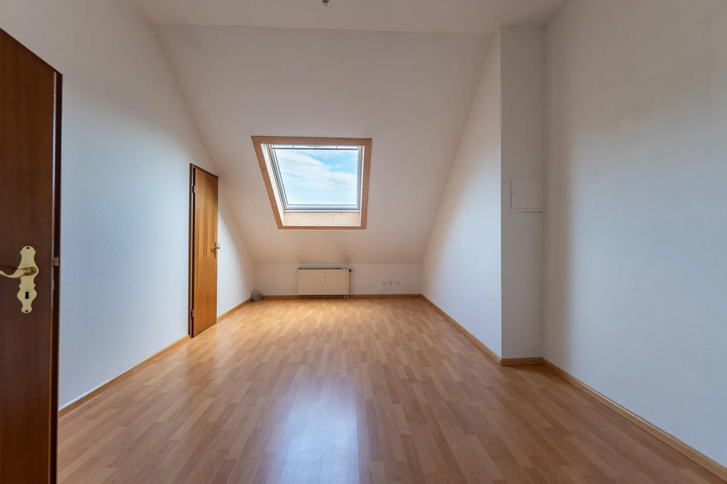 Appartement en duplex spacieux et confortable de 4 pièces à Riehen - Photo 8 sur 9