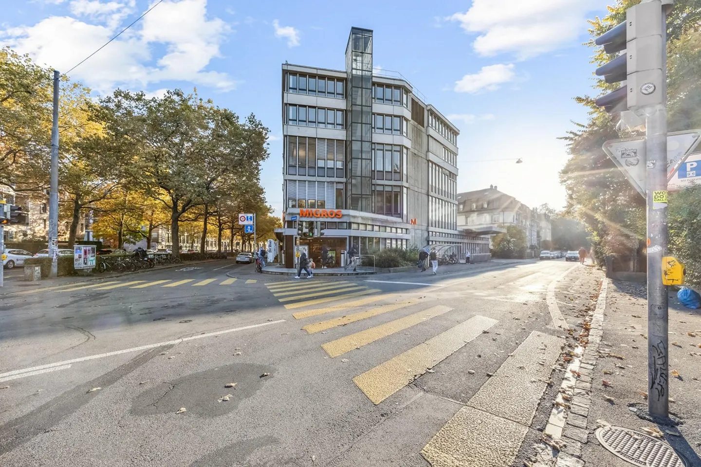 Una casa piena di opportunità - Commercio, ricerca, scienza e tecnologia - Foto 3 di 10