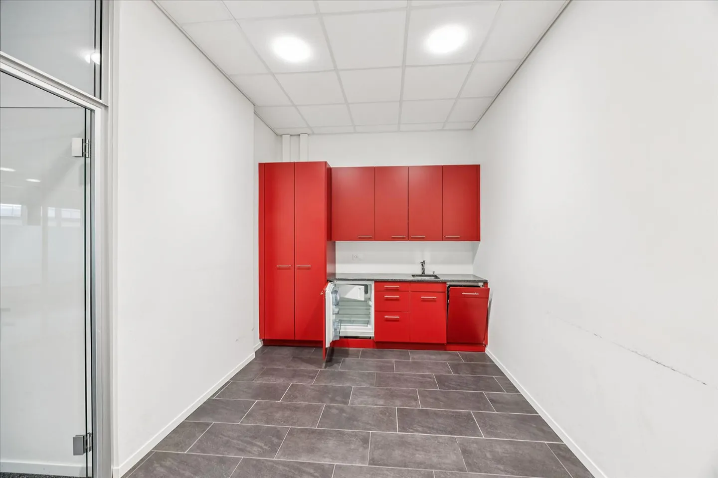 Una casa piena di opportunità - Commercio, ricerca, scienza e tecnologia - Foto 7 di 10