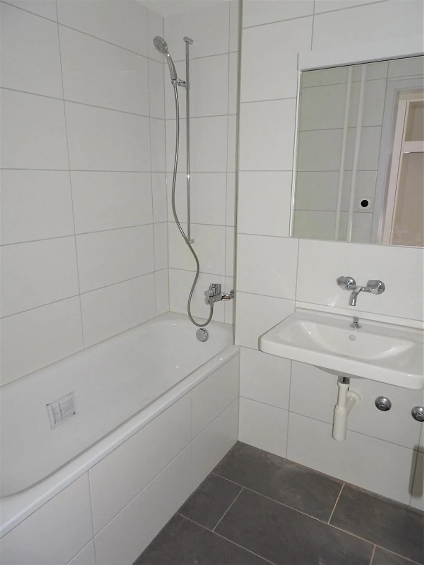 Charmante Wohnung mit Balkon - Foto 11 von 12