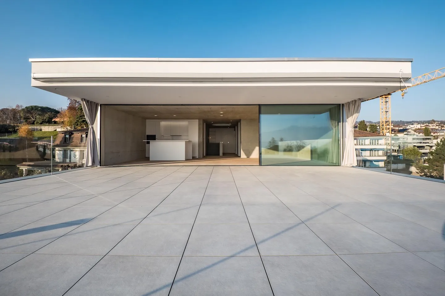 Appartement de Luxe avec Terrasse - Photo 1 sur 14