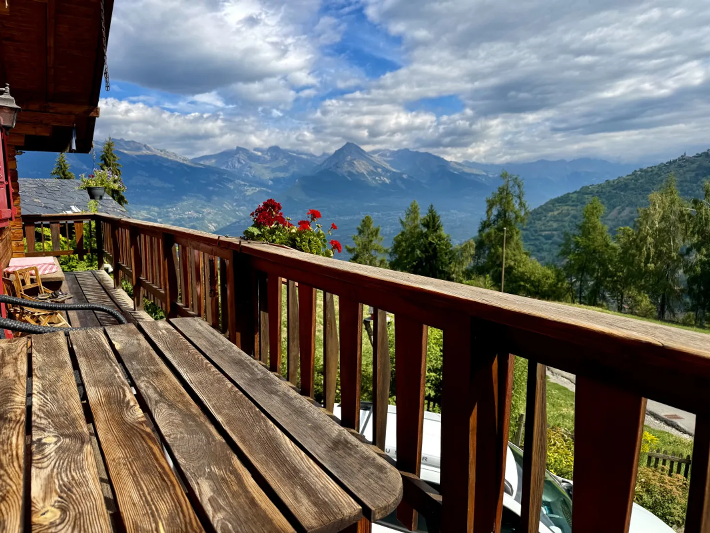 Chalet avec Vue Exceptionnelle - Photo 2 sur 25