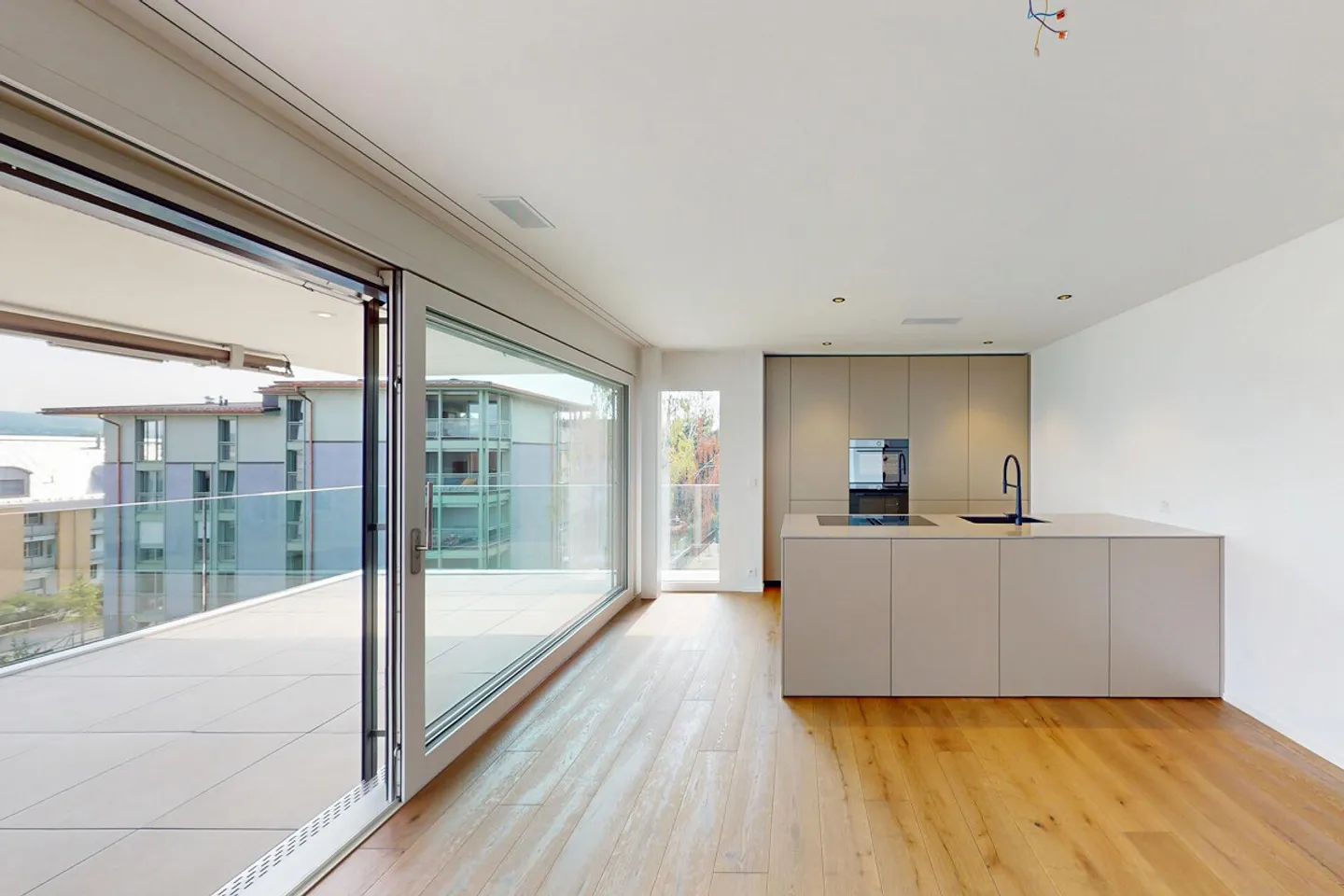 Appartamento attraente di 4,5 stanze con vista sul lago in 'Lake Ville' Thalwil - Foto 3 di 21