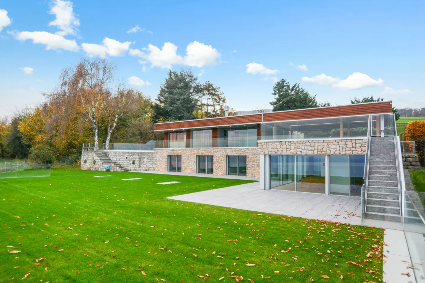 Une Ode à la Sérénité avec Vue sur le Lac et les Alpes - Photo 16 sur 19