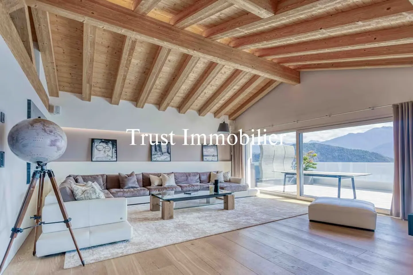 6006. RARO. Villa eccezionale con vista sulle Alpi (Ayent) - Foto 1 di 13