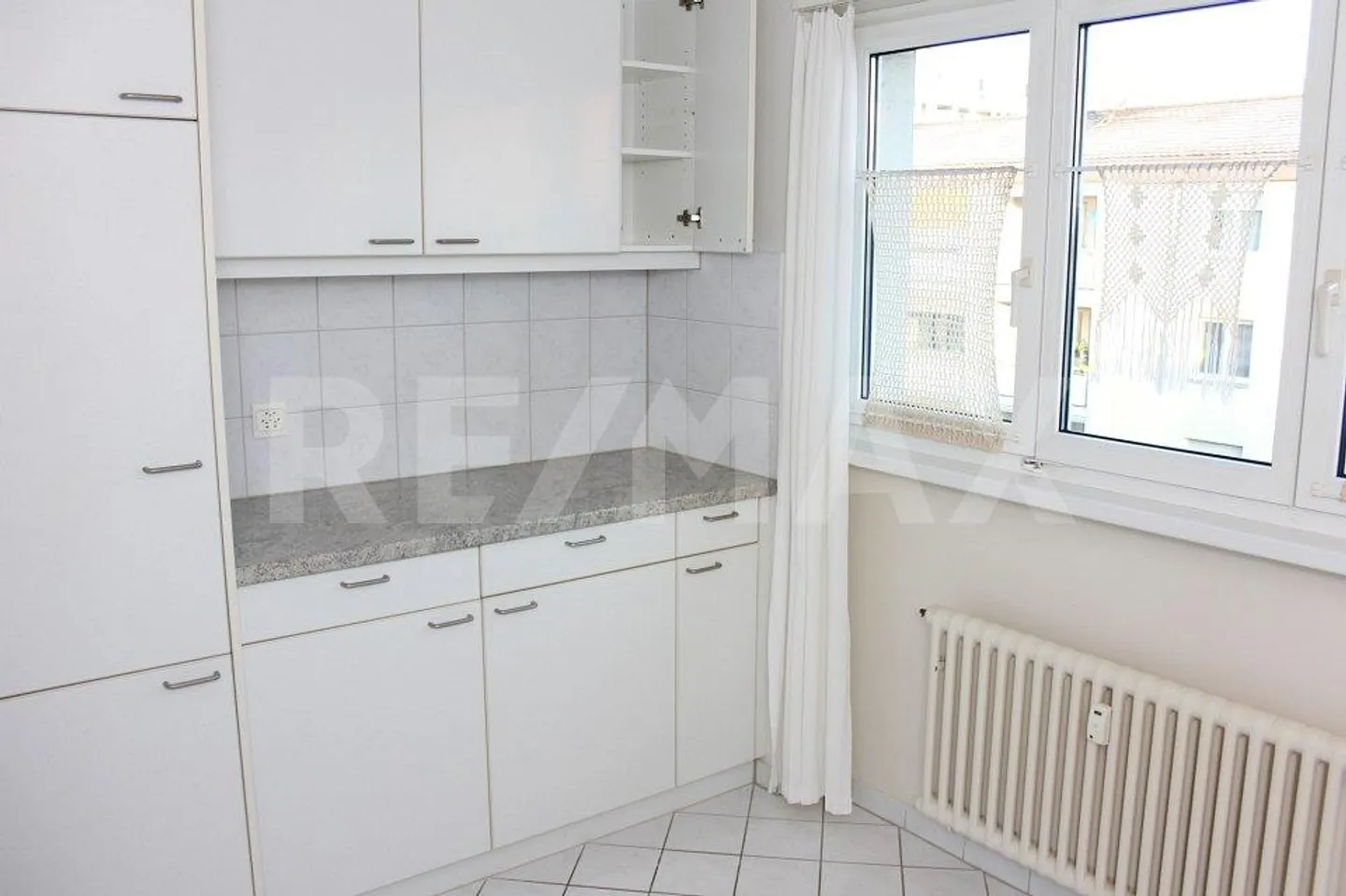 Un piacere di vivere molto conveniente - Foto 12 di 13