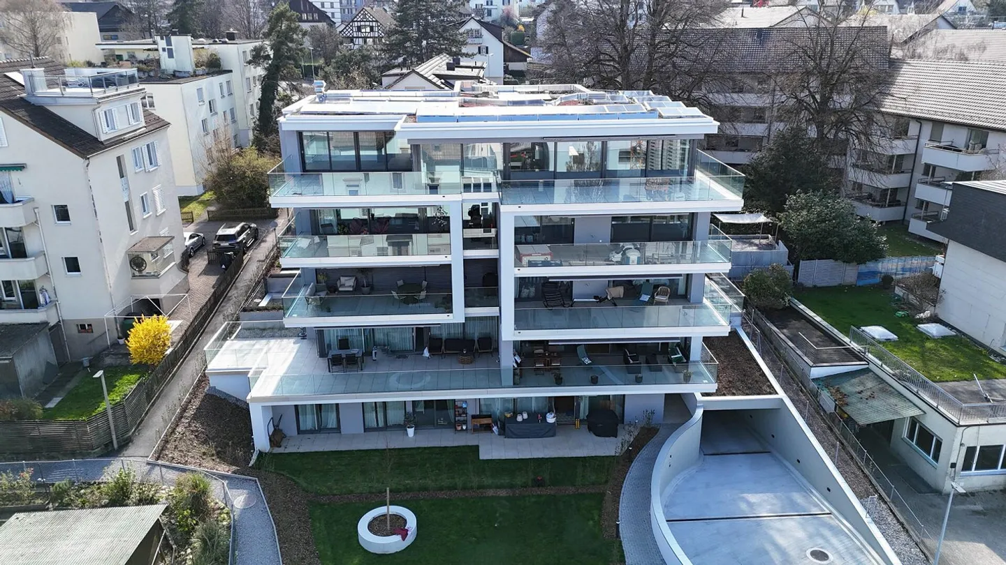 Appartamento attraente di 4,5 stanze con vista sul lago in 'Lake Ville' Thalwil - Foto 11 di 21