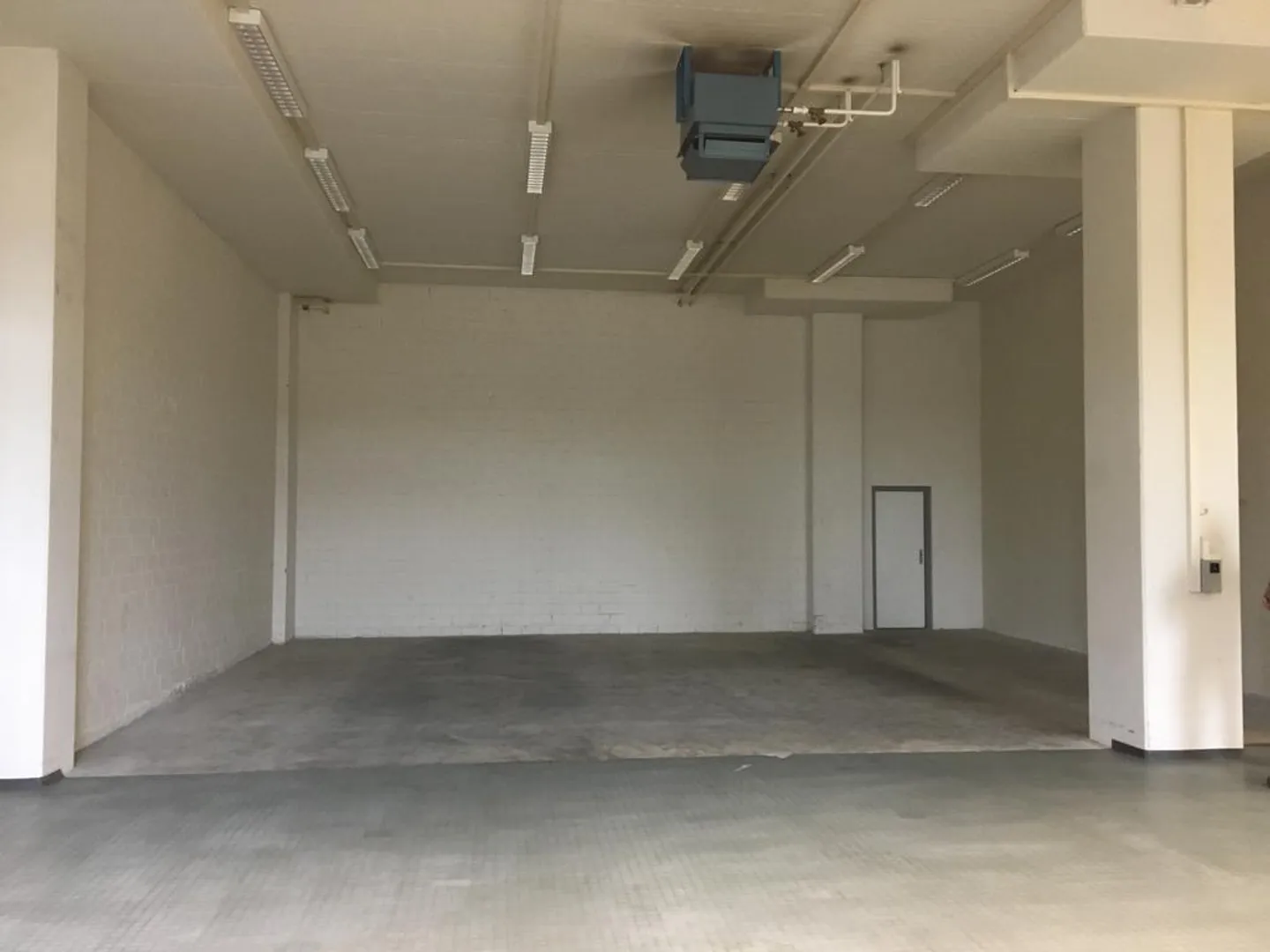 Spazio commerciale versatile con rampe di consegna / Capacità di carico 1.500 kg/m2 - Foto 4 di 6