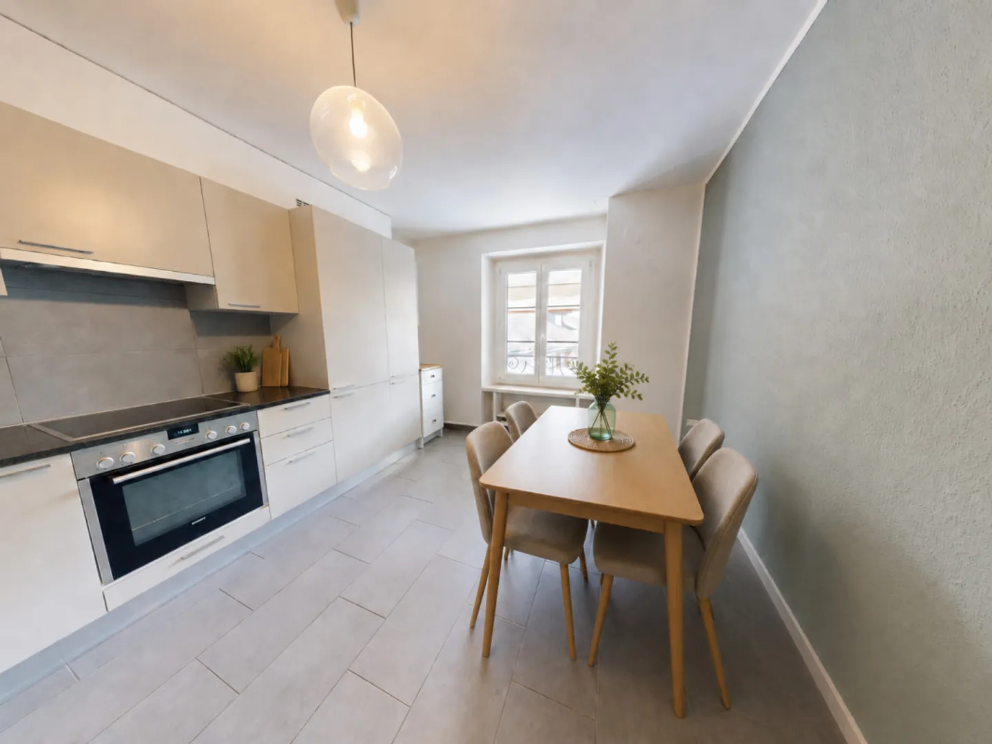 Charmante 2,5-Zimmer-Wohnung im Herzen von Prangins - Foto 6 von 7